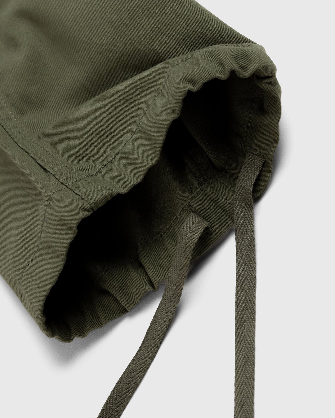 Patta – Basic Cargo Pants Olive - Pants - Green - Image 7