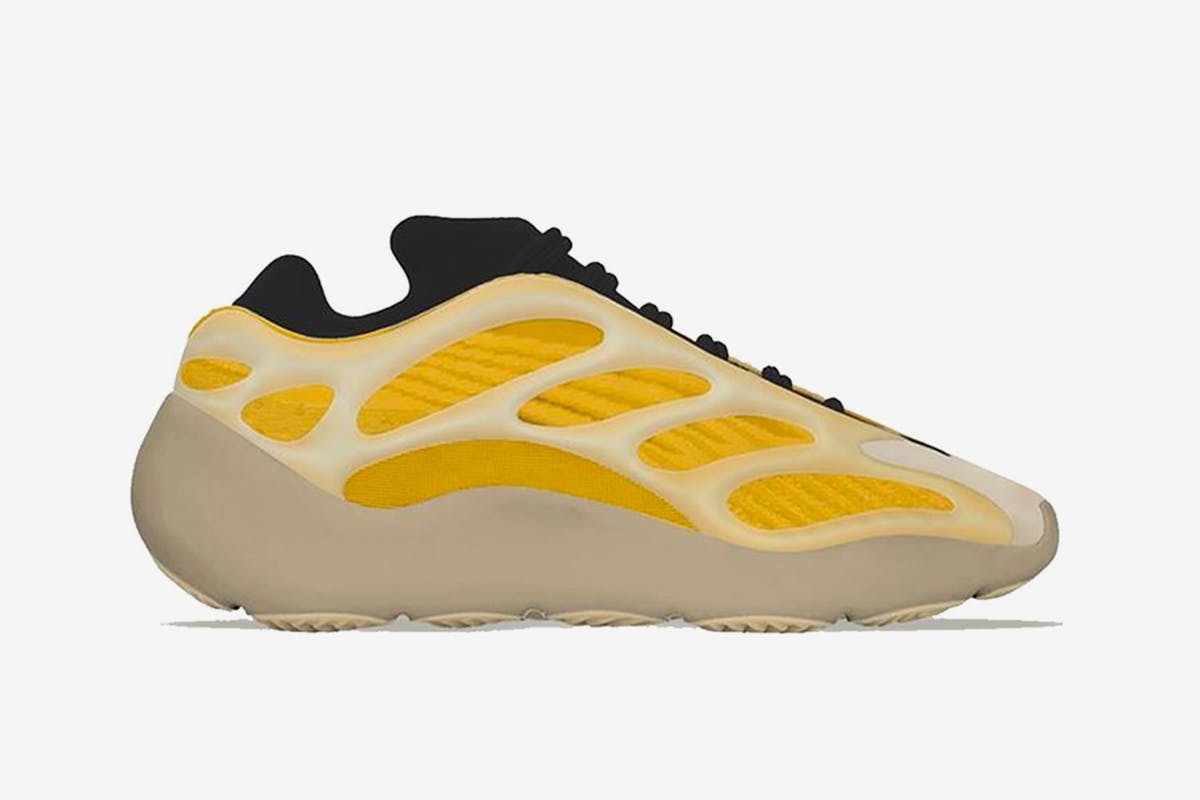 adidas YEEZY 700 V3