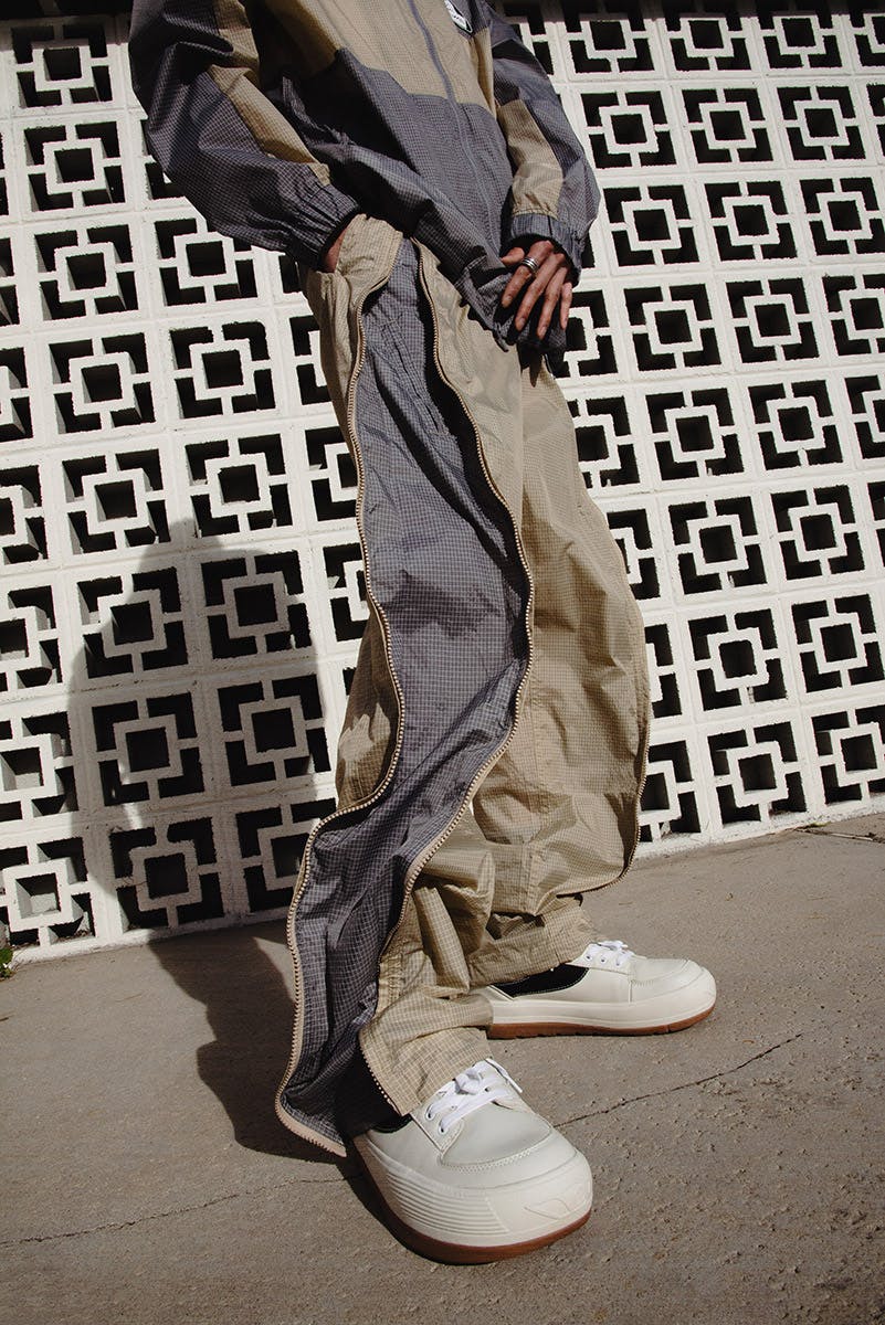 PLEASURES SS20