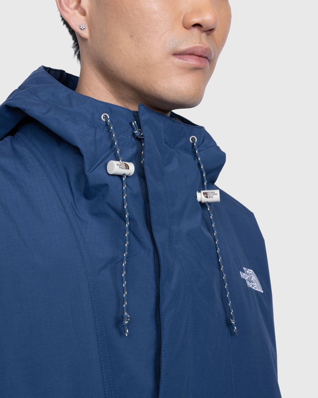 Seasonal mountain jacket sales urban navy