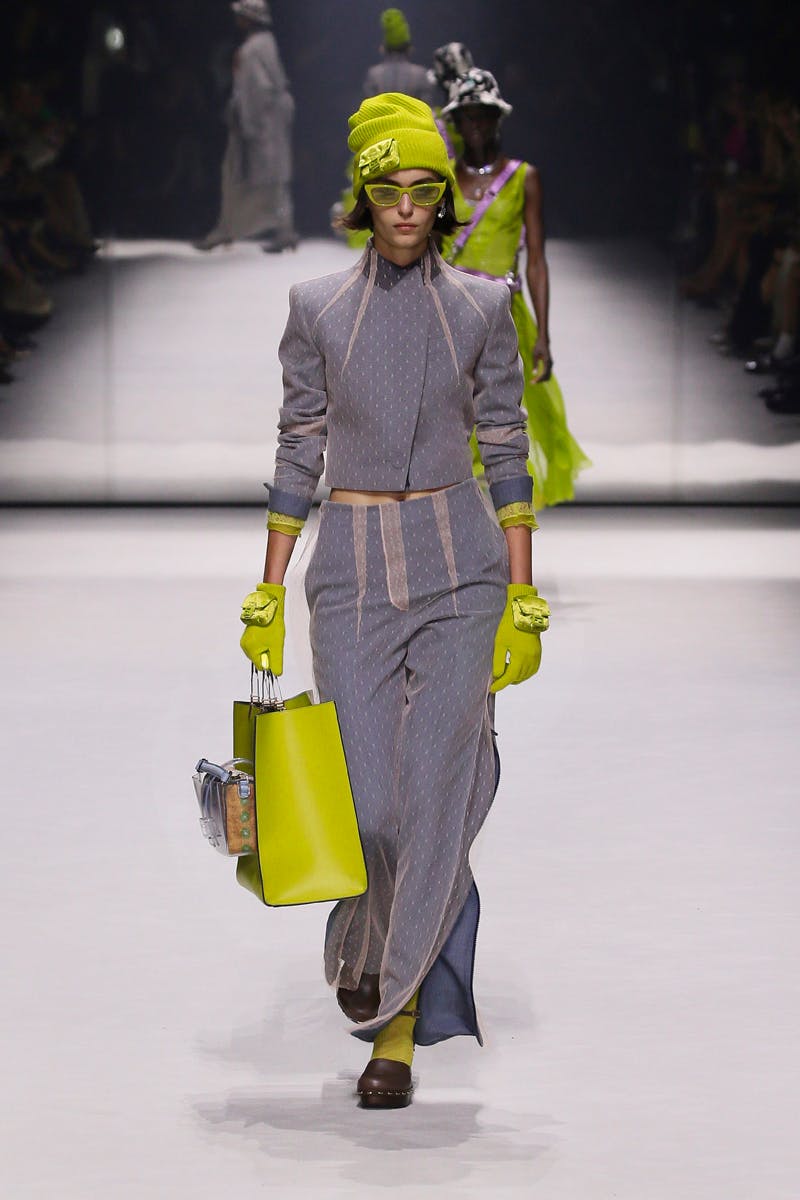 fendi-marc-jacobs-tiffany-baguette-bag-collab-3