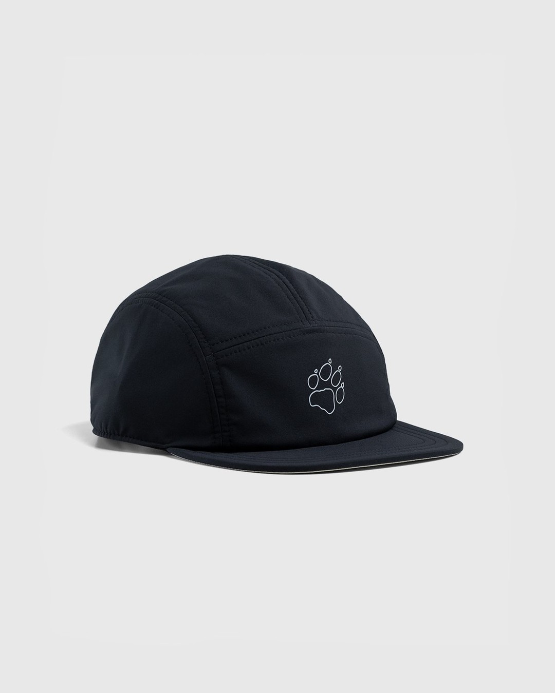 Jack Wolfskin x Highsnobiety – HS Sports 5-Panel Cap Black - Hats - Black - Image 1