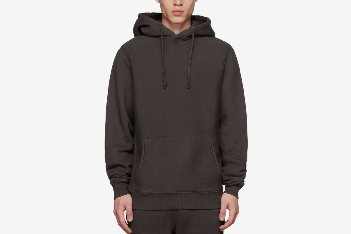 The Best Blank Hoodies in the Streetwear World