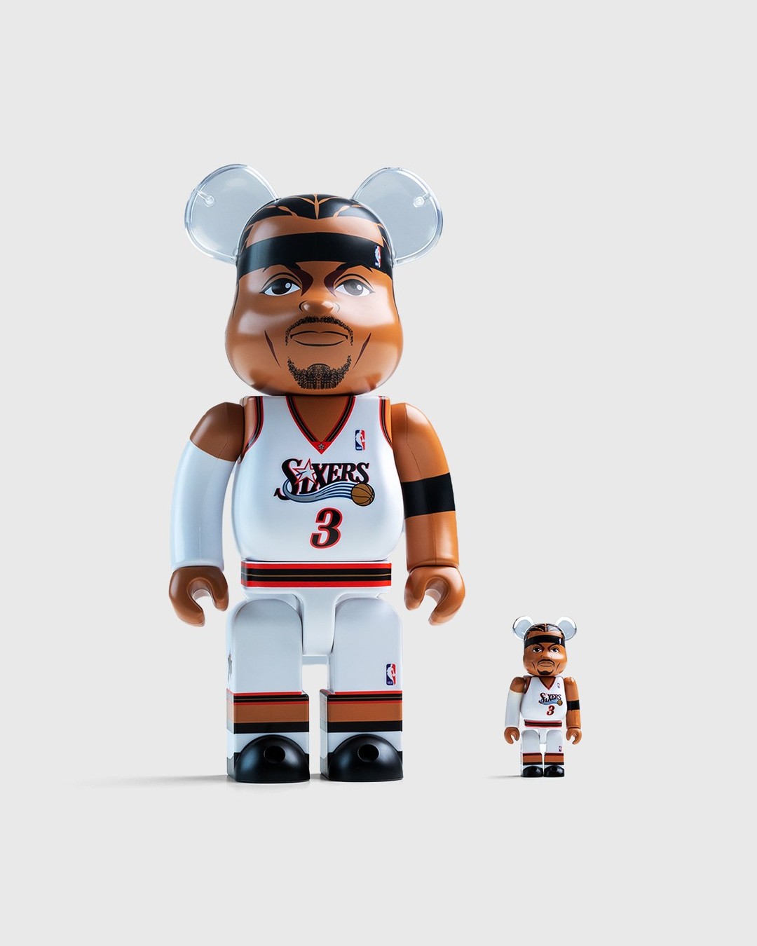 Medicom – Be@rbrick Allen Iverson Philadelphia 76ers 100% and 400% Set - Art & Collectibles - Multi - Image 1