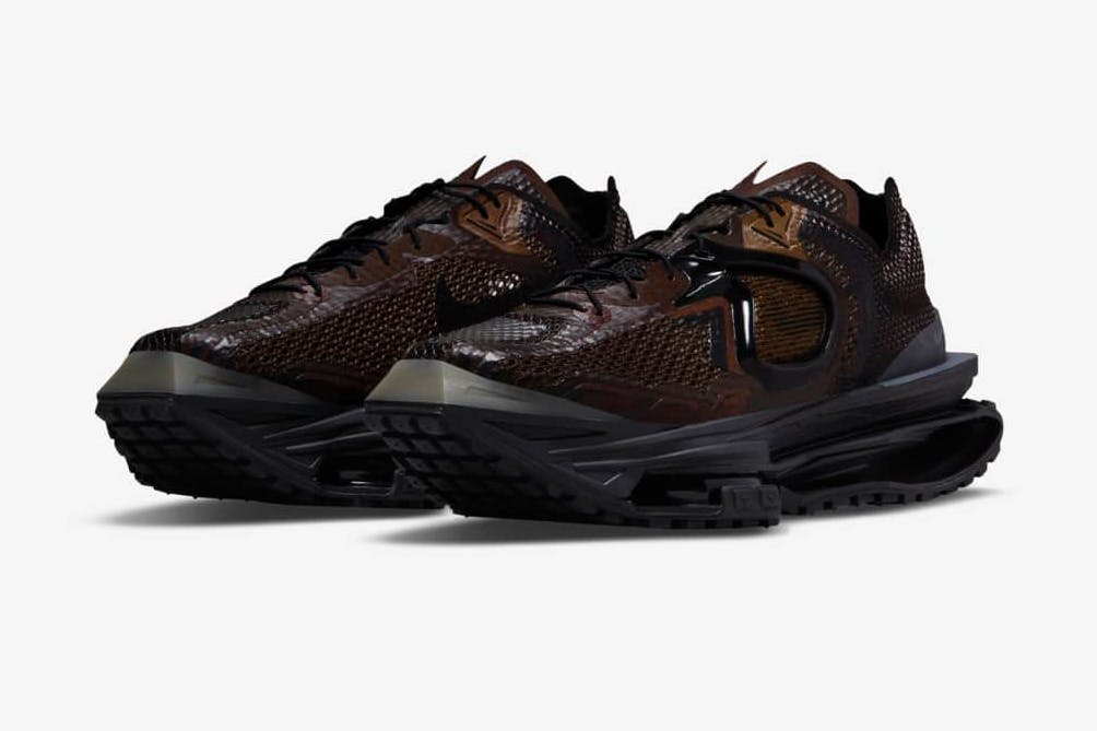 mmw-nike-yoga-collection-zoom-4-sneaker (22)
