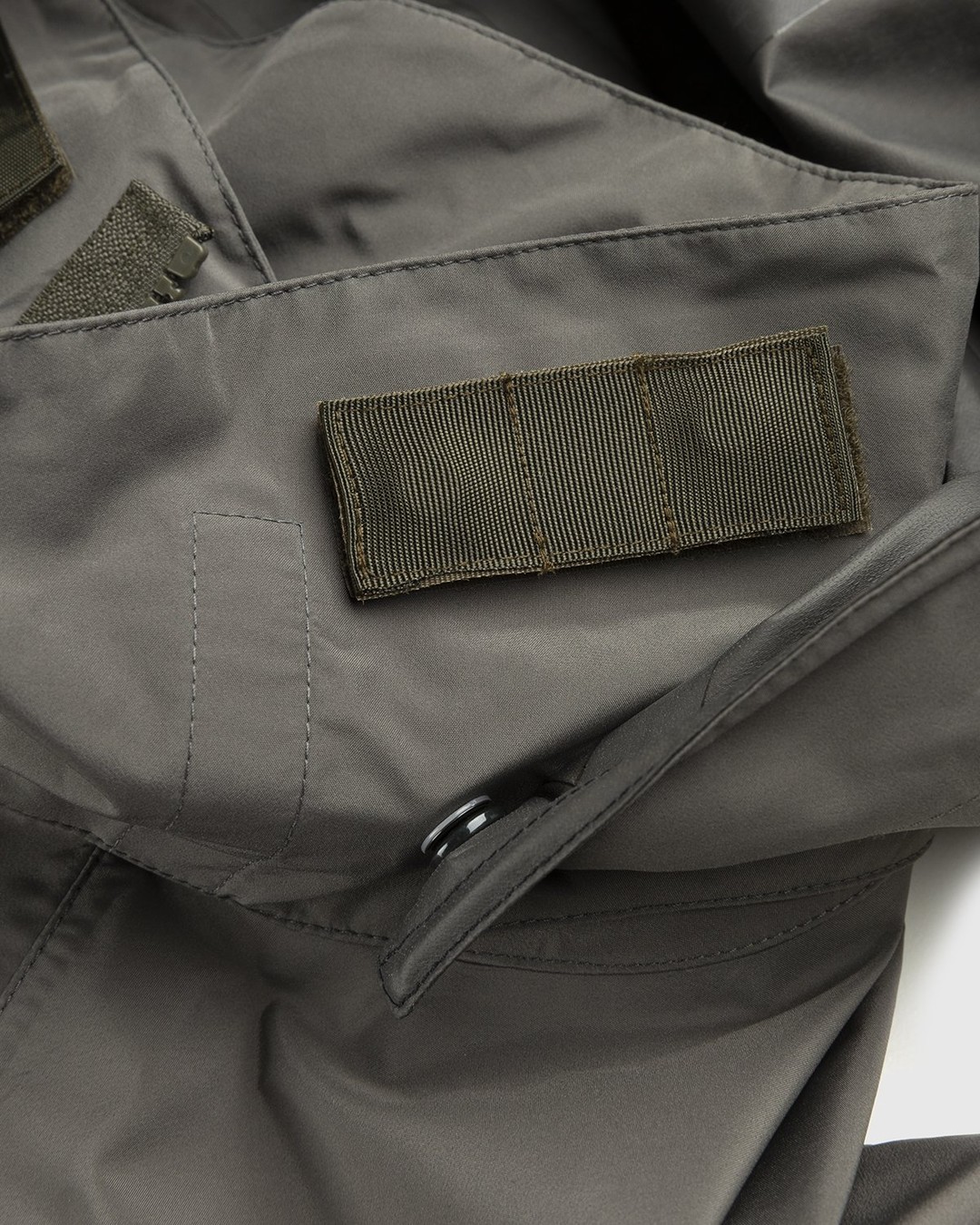 ACRONYM – J1W-GTPL Backer Grey - Outerwear - Grey - Image 7