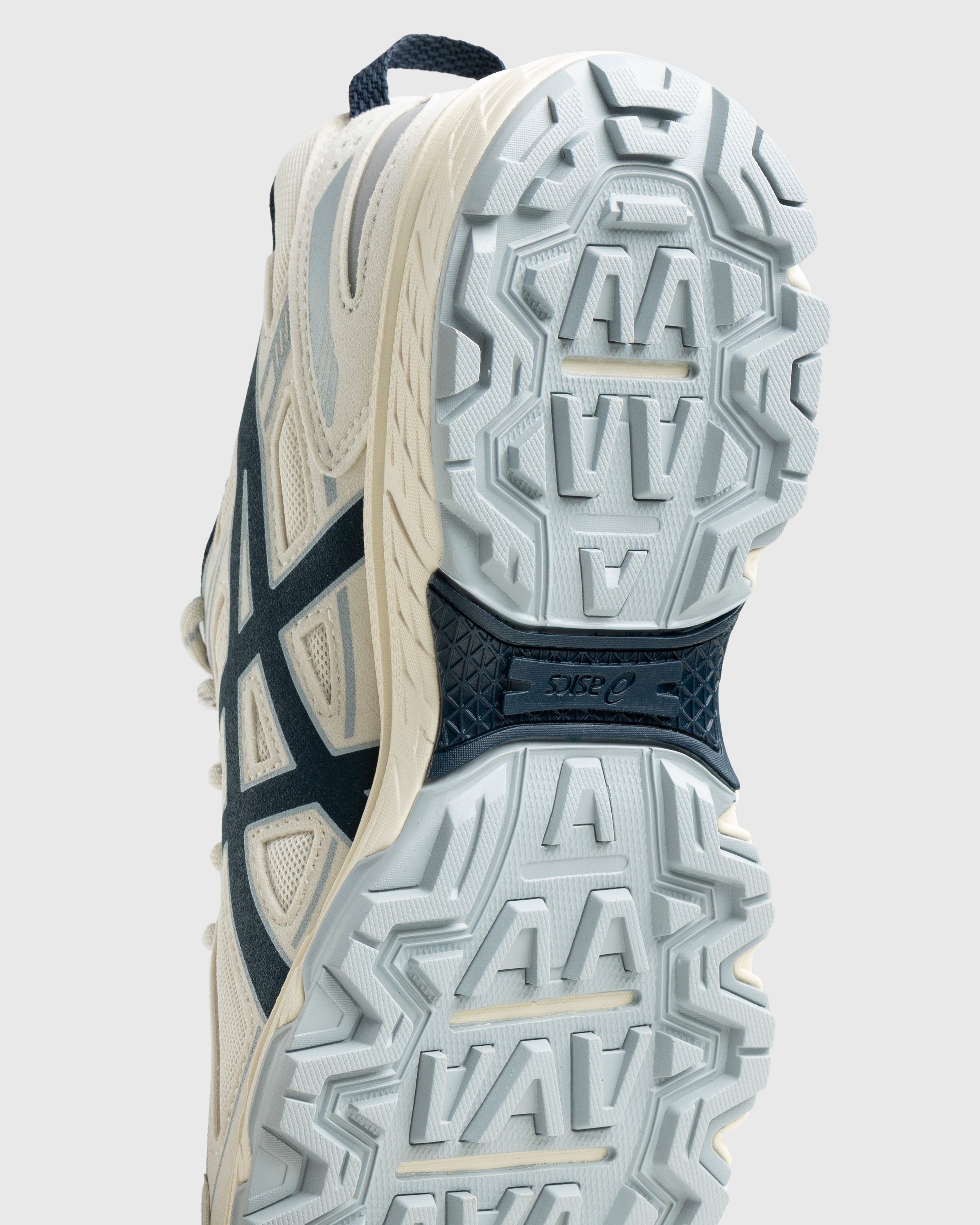 asics GEL VENTURE 6 Beige Highsnobiety Shop