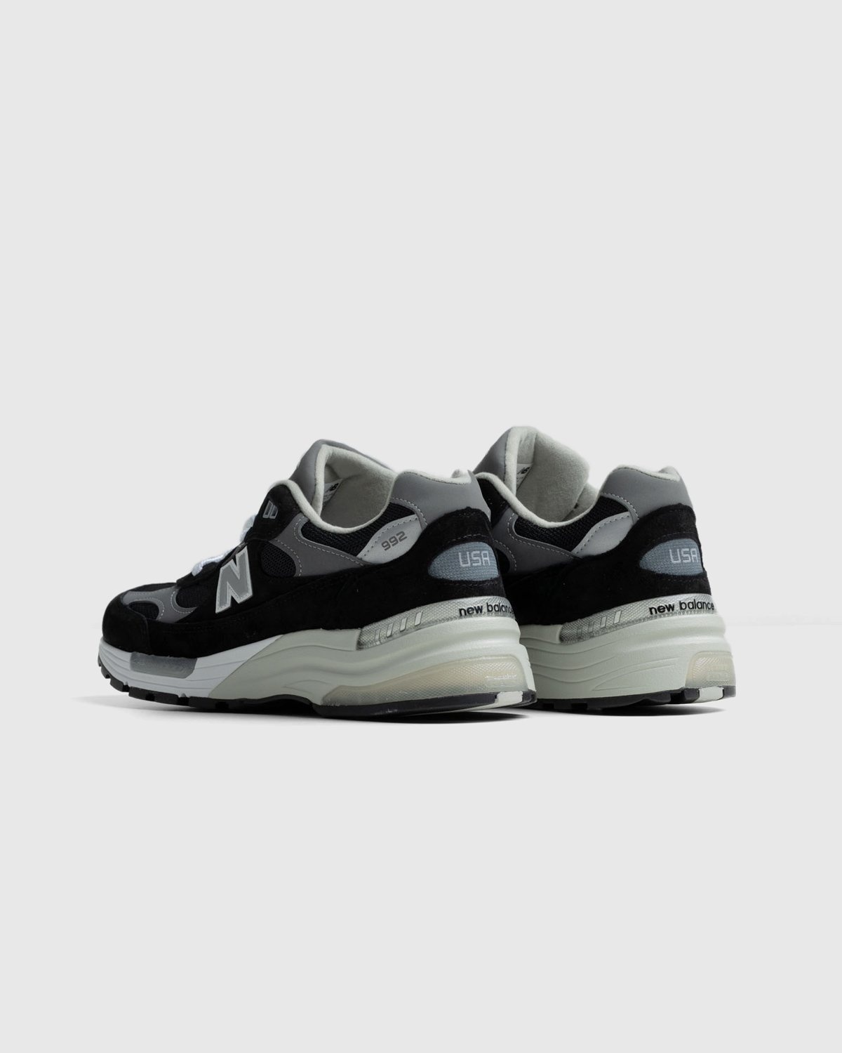 New Balance – M992EB Black - Sneakers - Black - Image 3