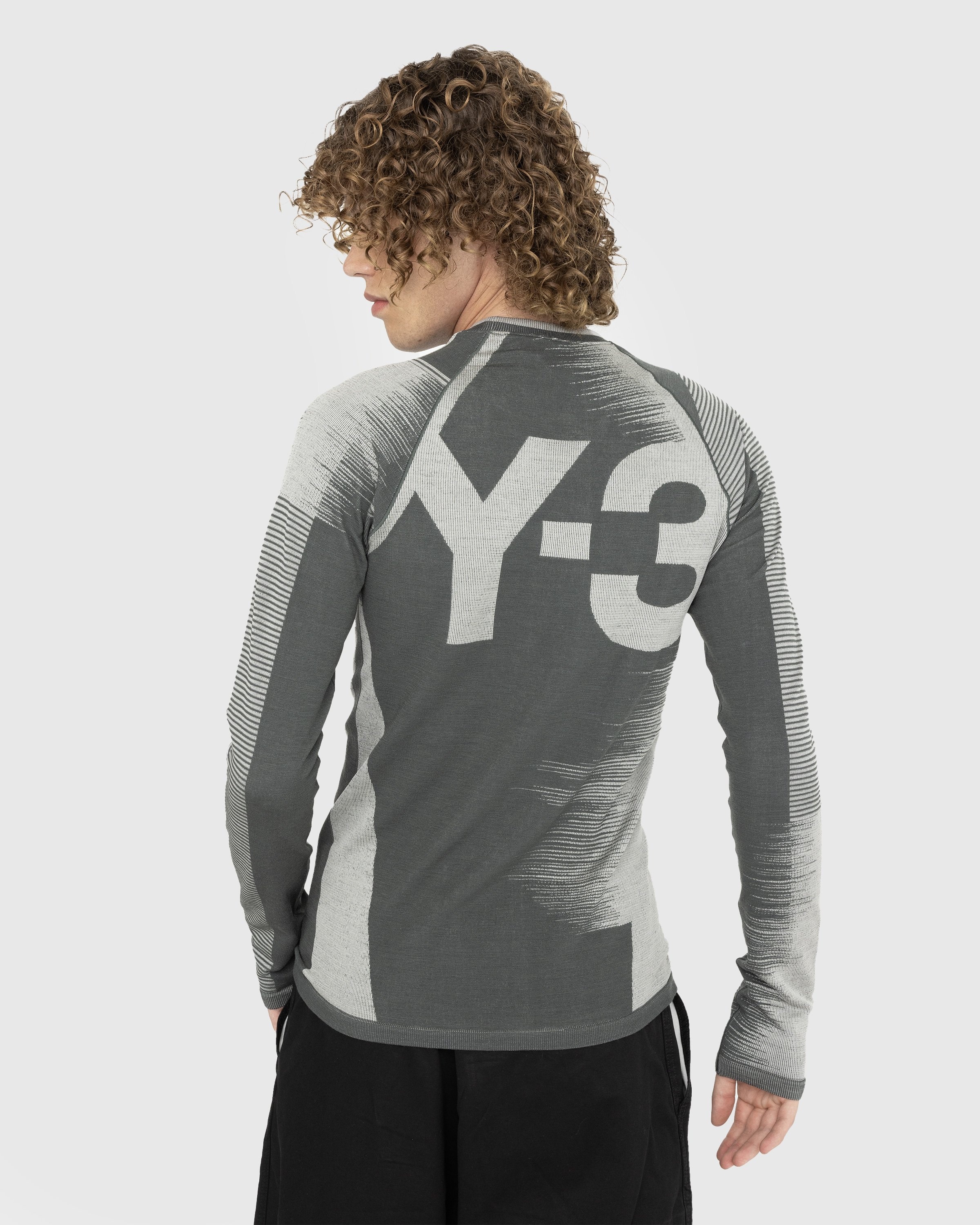 Y-3 – Long-sleeve Top Utility Ivy/Wonder Silver - Longsleeves - Silver - Image 3