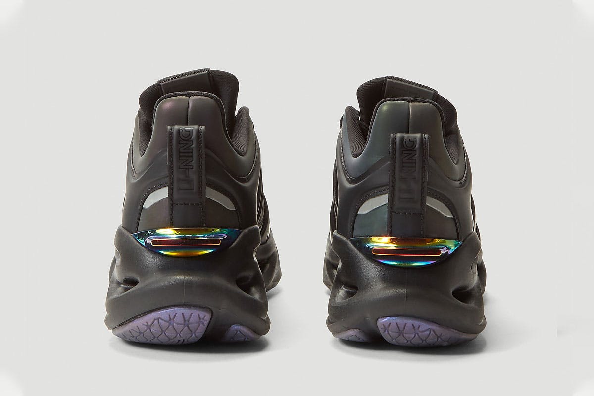 li-ning fw20 footwear collection product shot