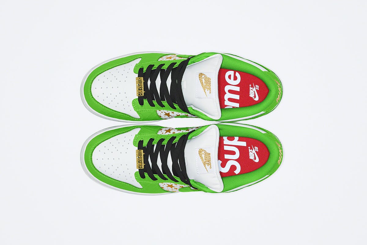 supreme-nike-sb-dunk-low-hyper-blue-release-date-price-15