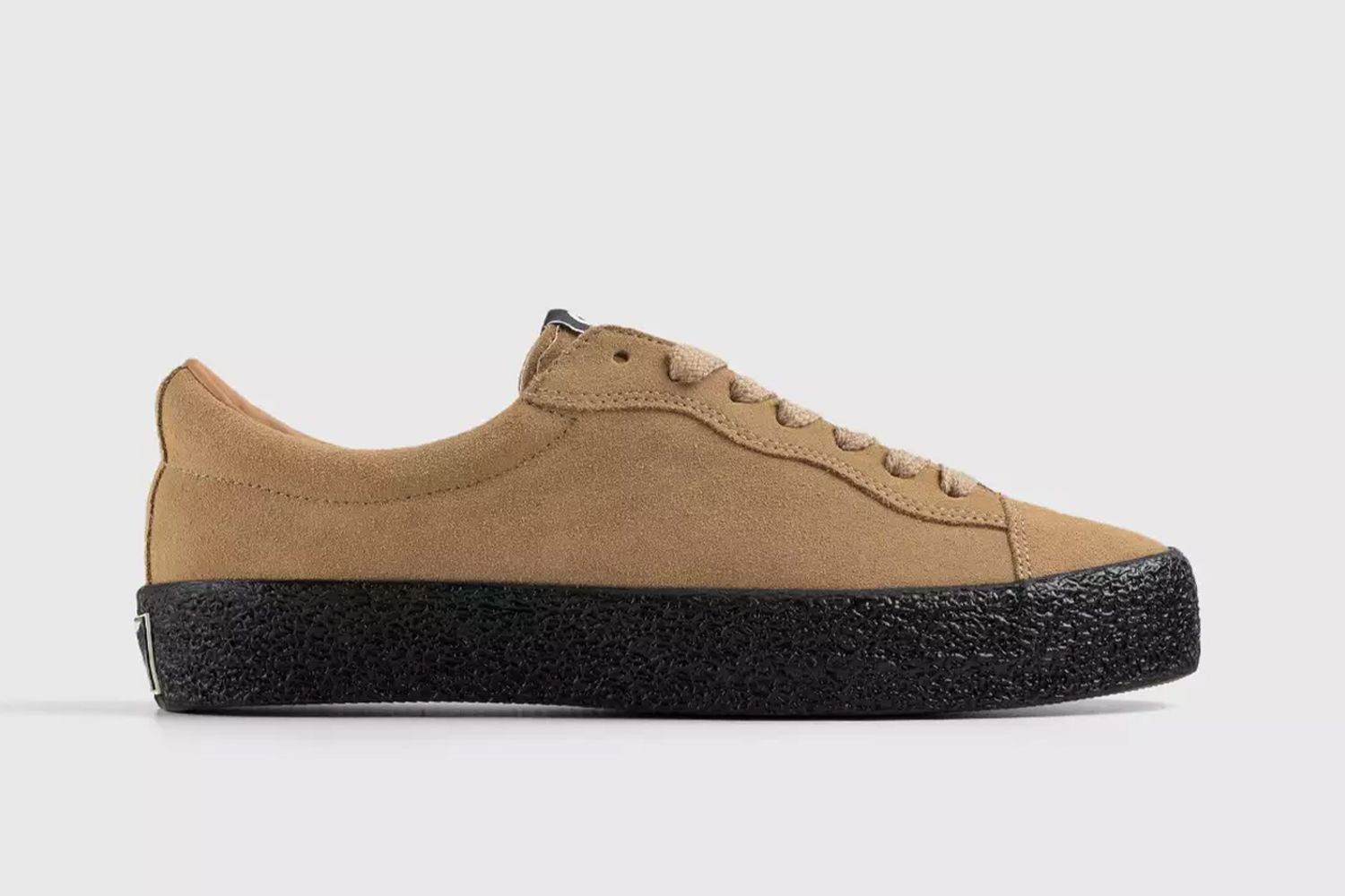 VM002 Suede Lo