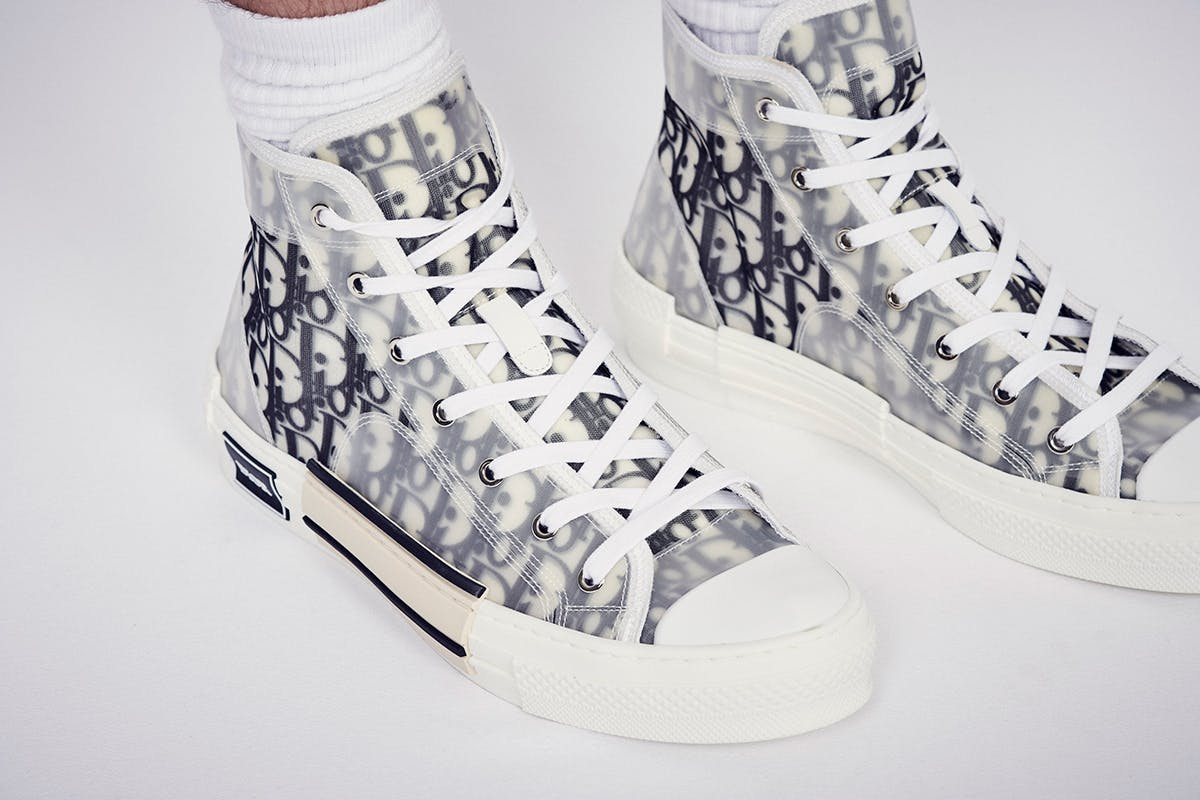 do dior shoes run big or small