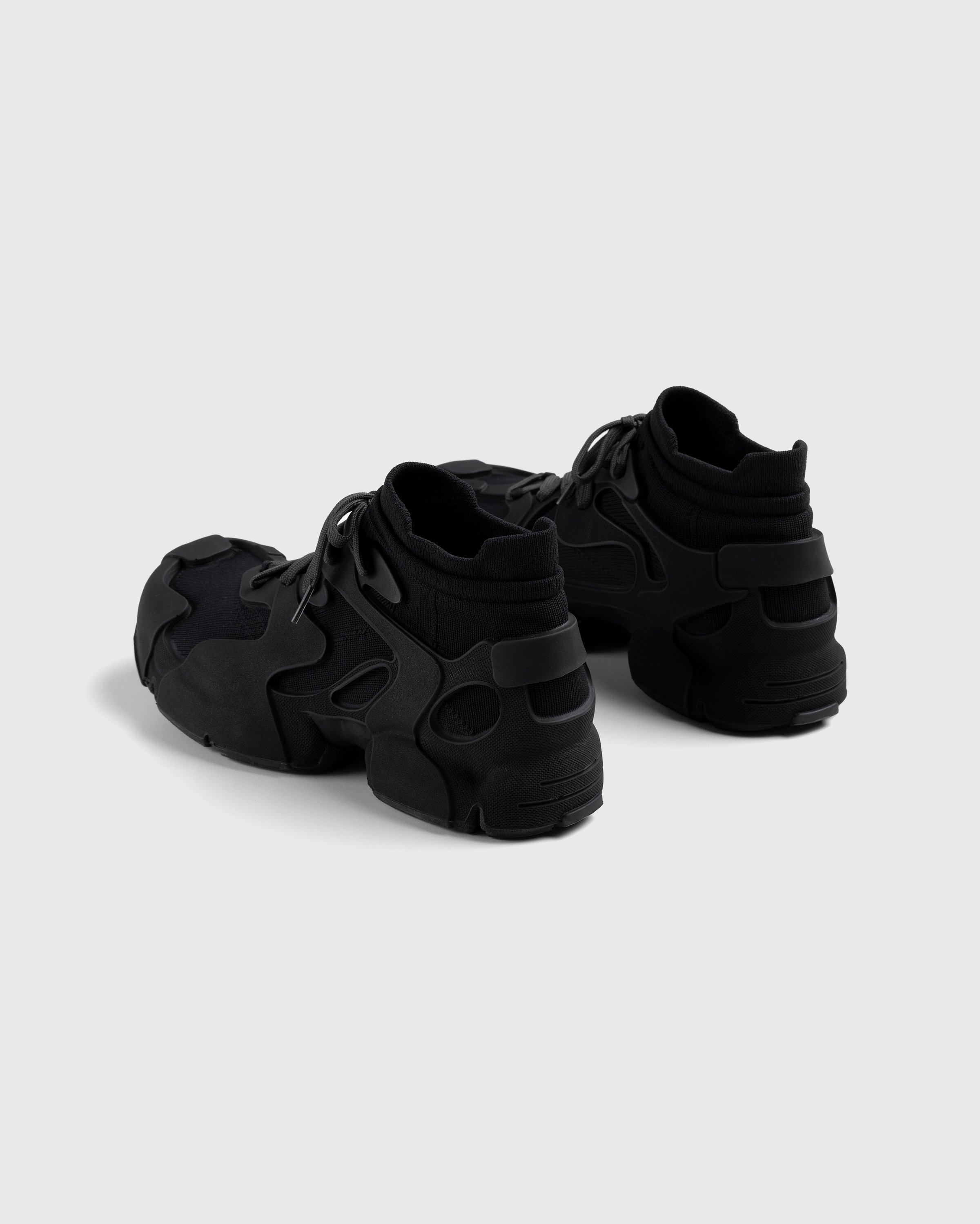 Journal standard x reebok instapump fury og triple black hotsell