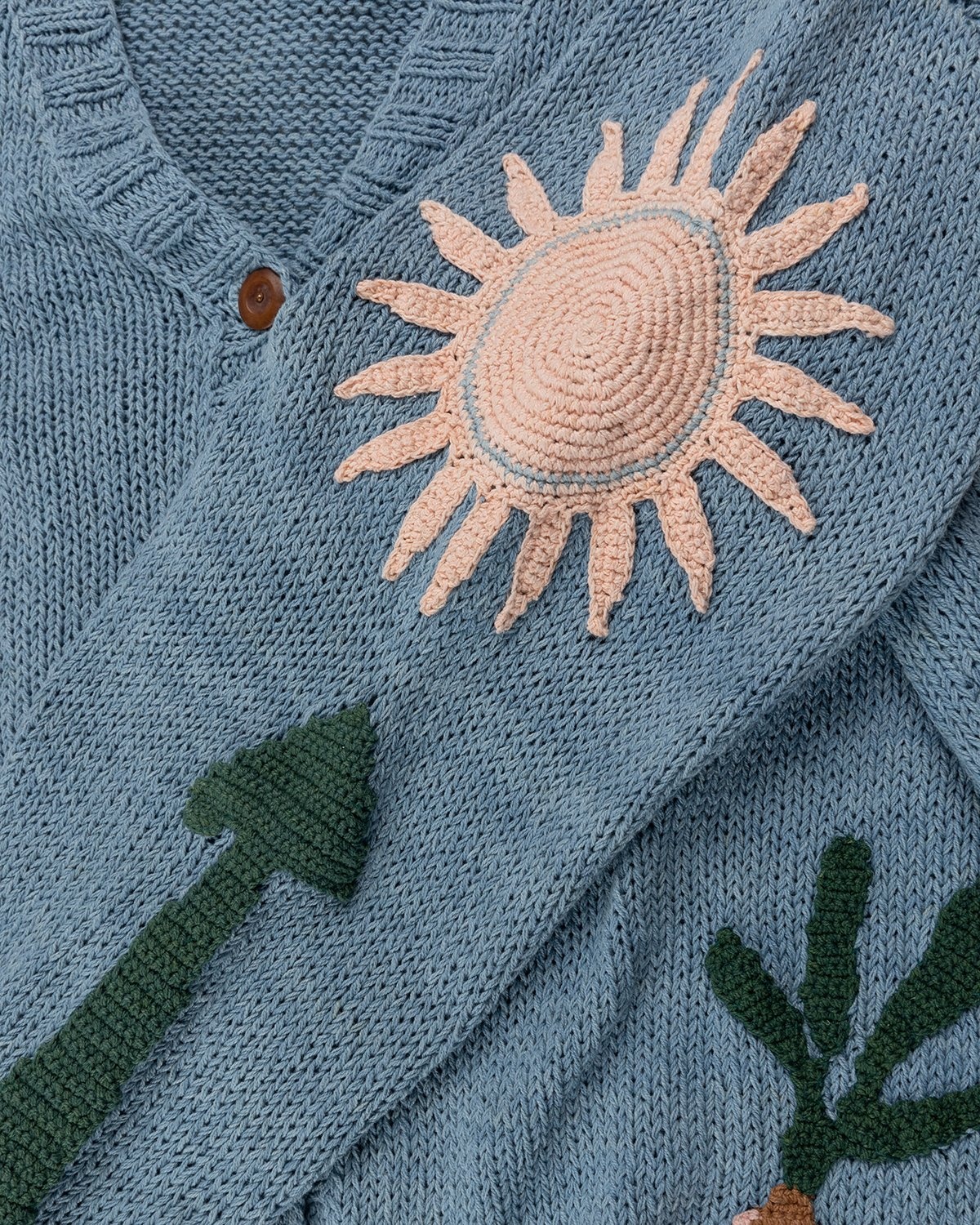 Story mfg. – Twinsun Cardigan Carrots Blue - Knitwear - Blue - Image 6
