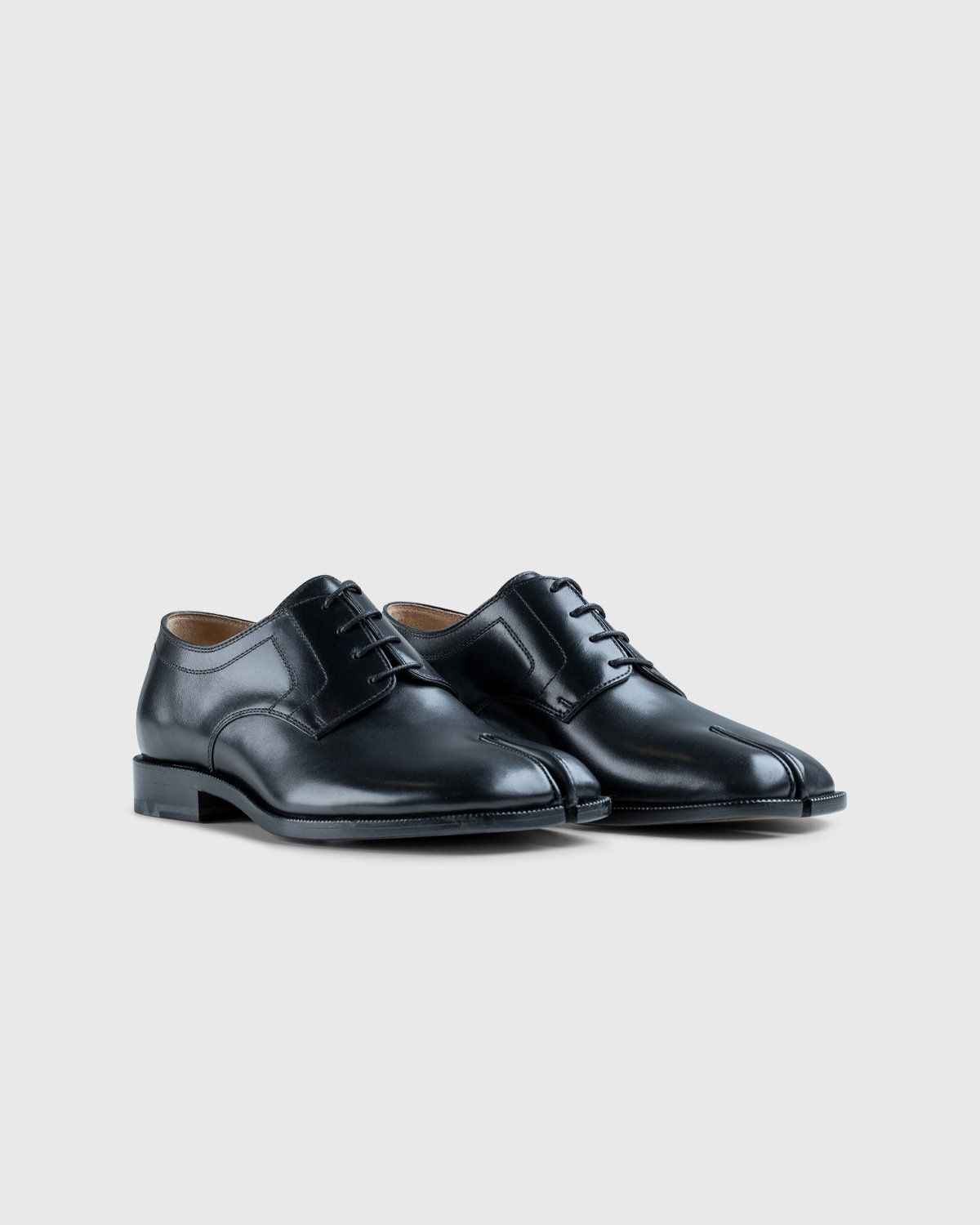 Maison Margiela – Tabi Lace-up Shoes Black - Shoes - Black - Image 2