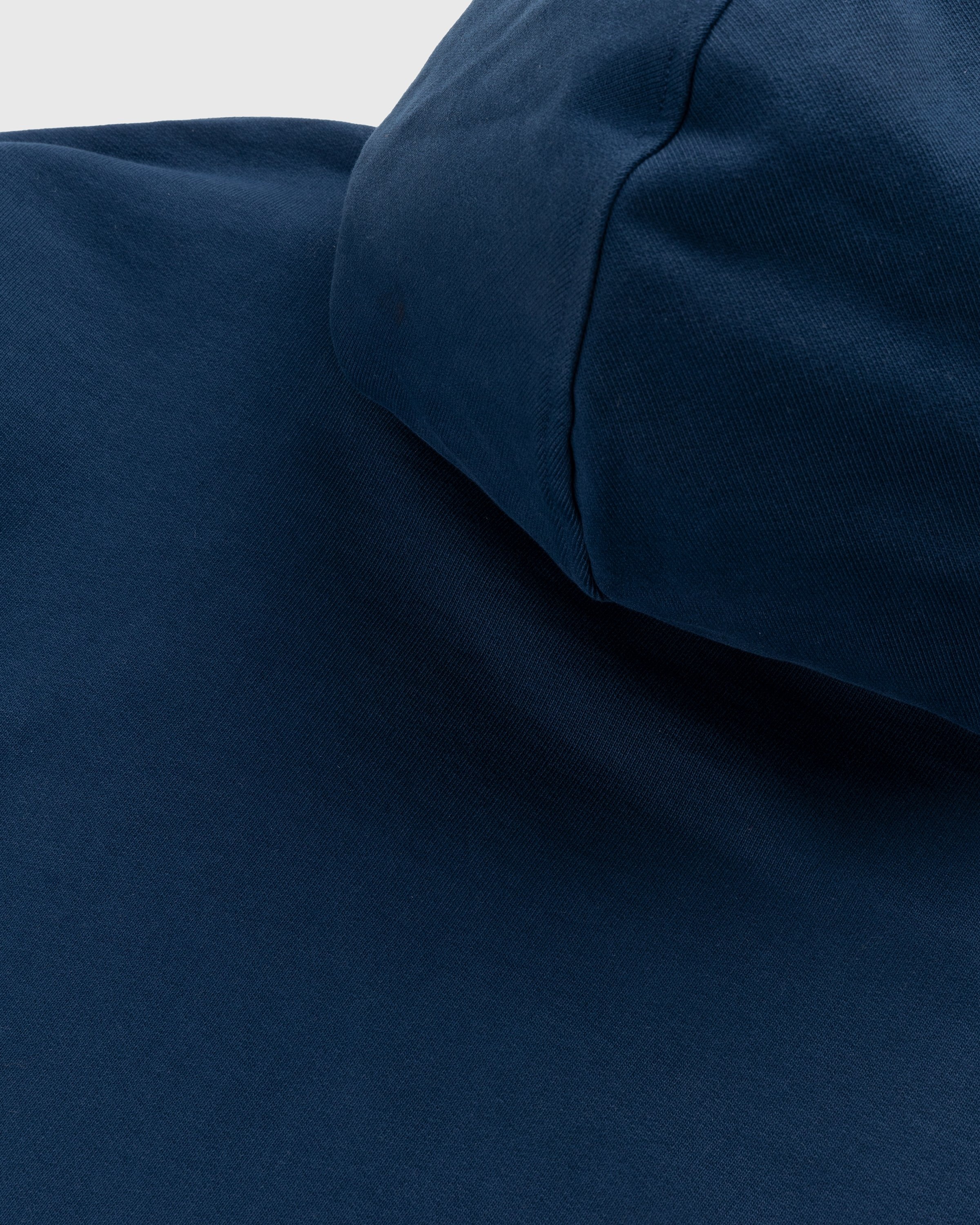 Highsnobiety – Not In Paris 4 Logo Hoodie Navy - Sweats - Blue - Image 4