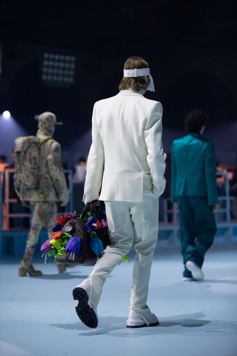 louis-vuitton-virgil-abloh-runway-show-fw22-collection-details- (49)