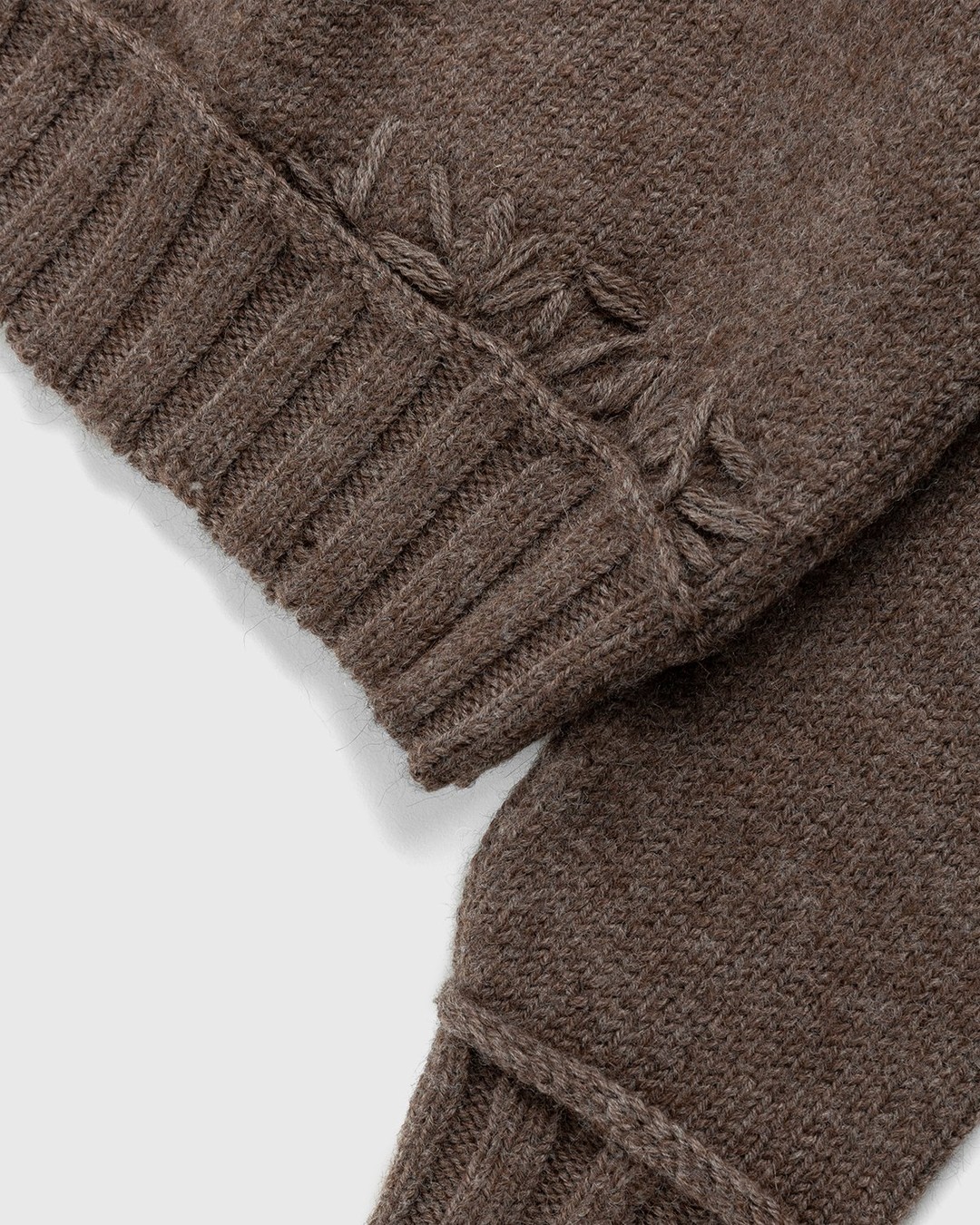 Phipps – Flower Knit Brown - Knitwear - Brown - Image 3