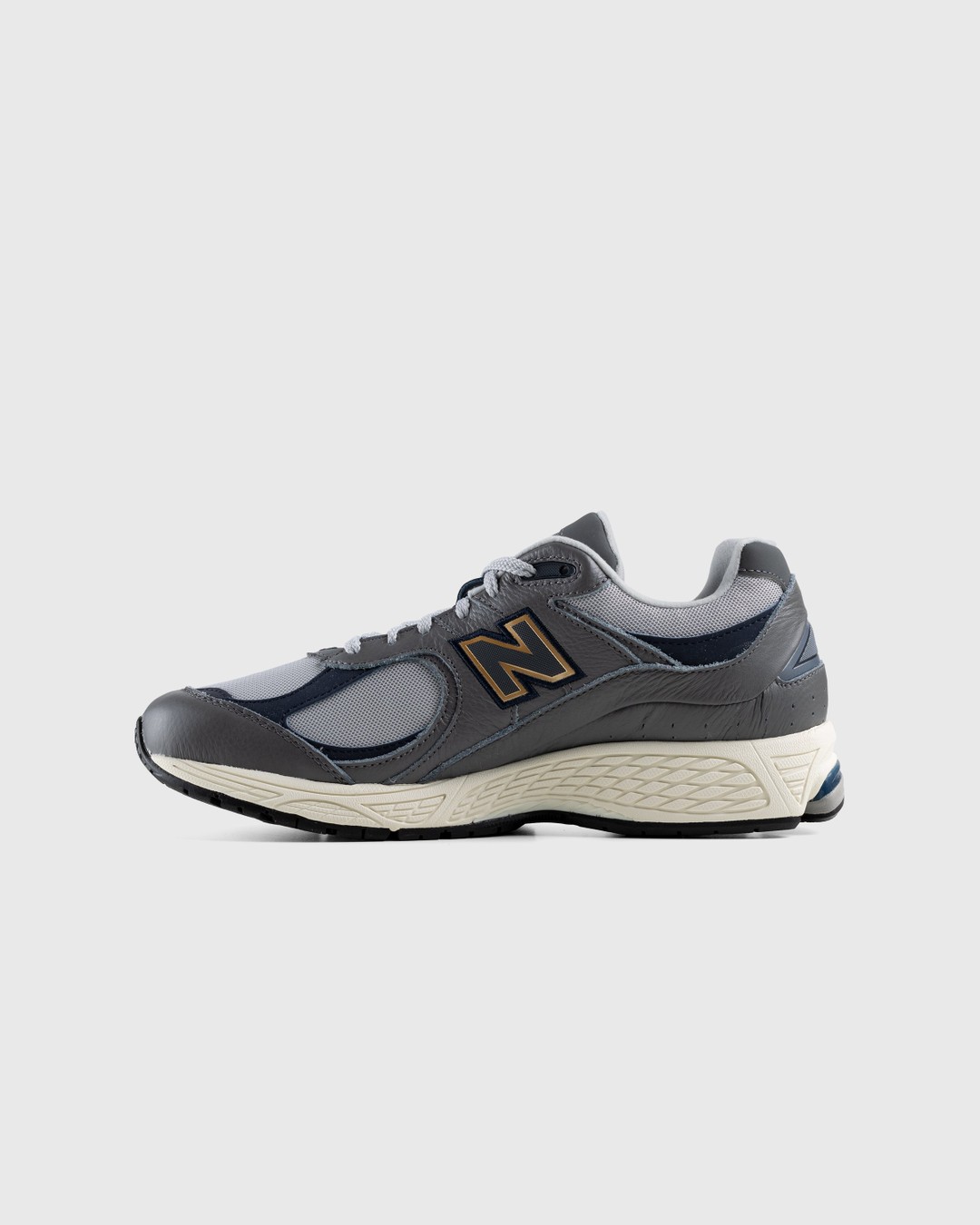 New Balance – M2002RHP Castle Rock - Low Top Sneakers - Grey - Image 2