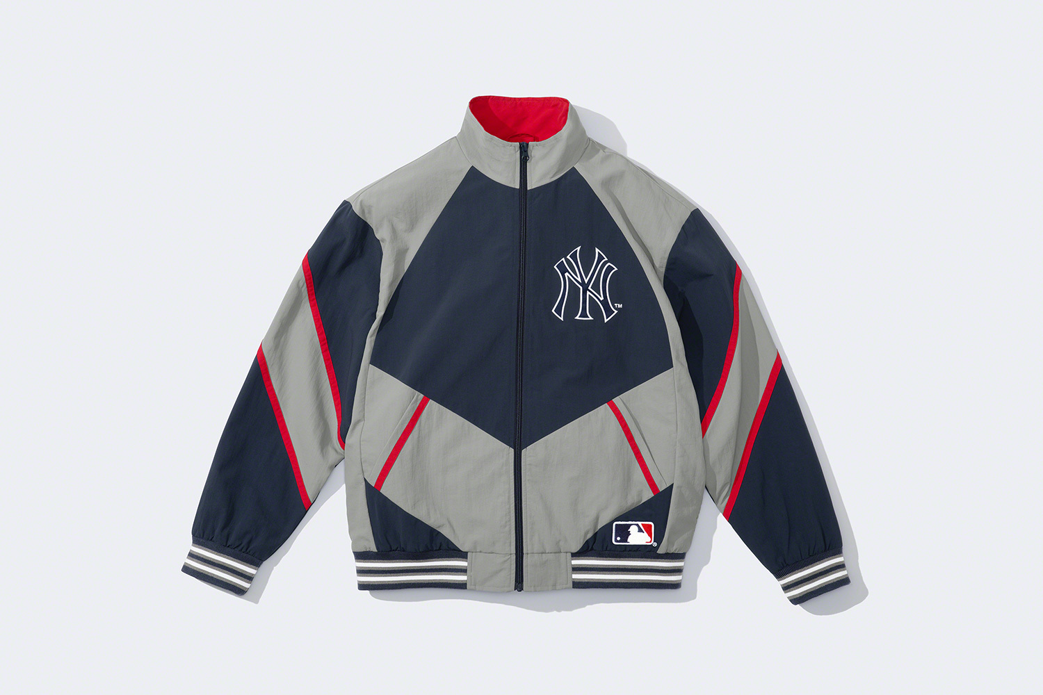 supreme-new-york-yankees-fw21-collection-9