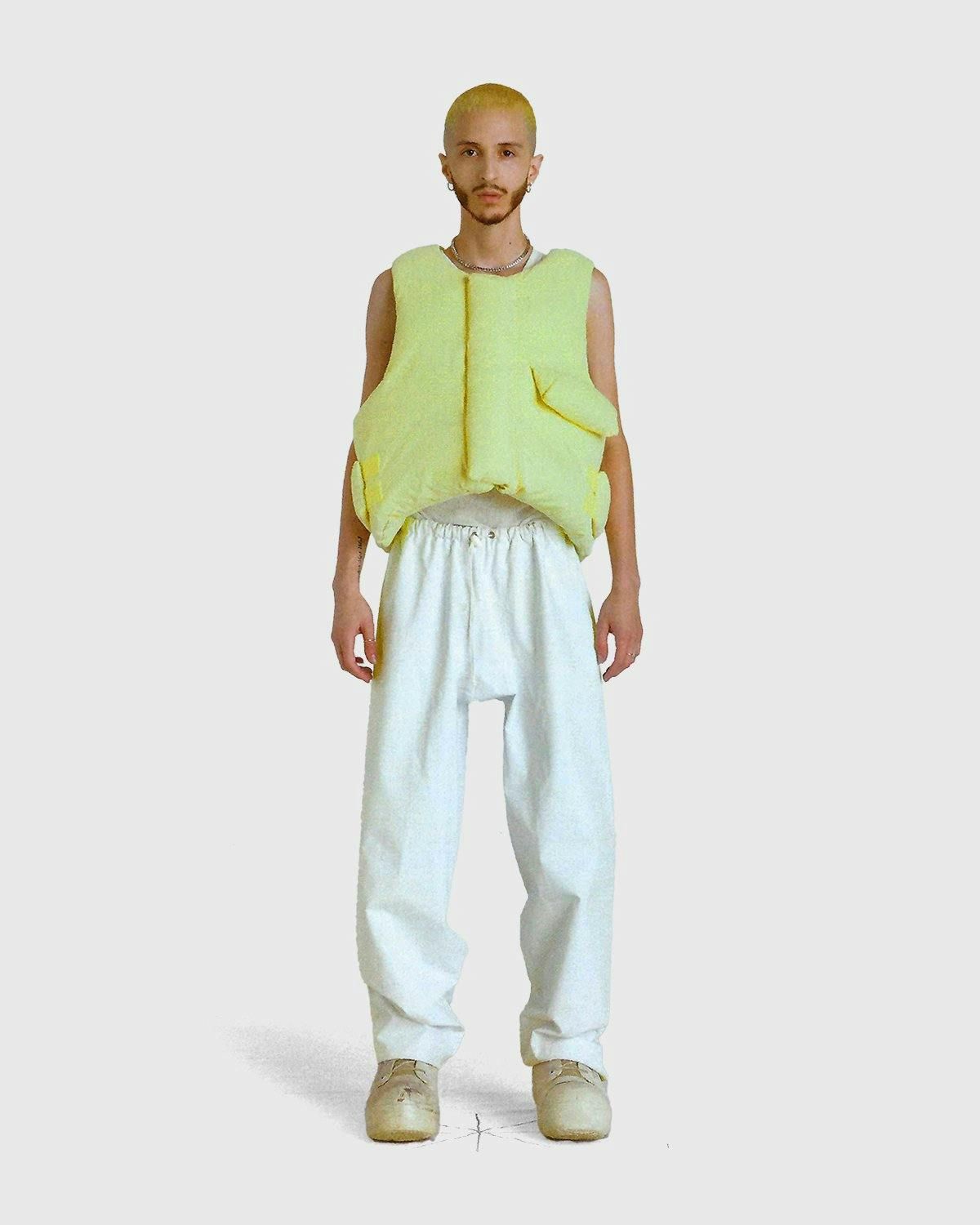 ENTIRE STUDIOS Pillow cropped down jacket - Neutrals