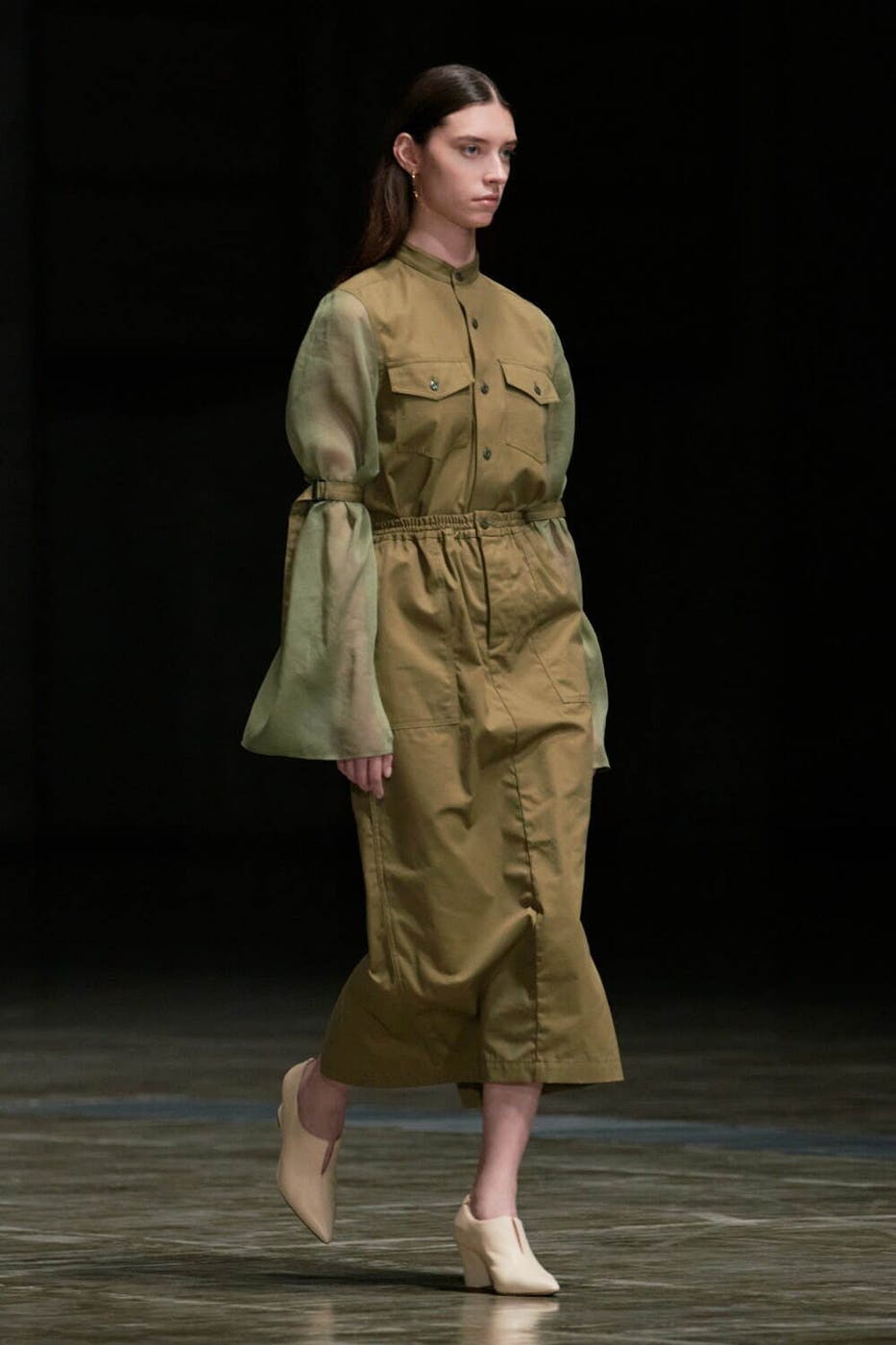 HYKE Spring/Summer 2023 Womenswear Clothing Collection, Runway