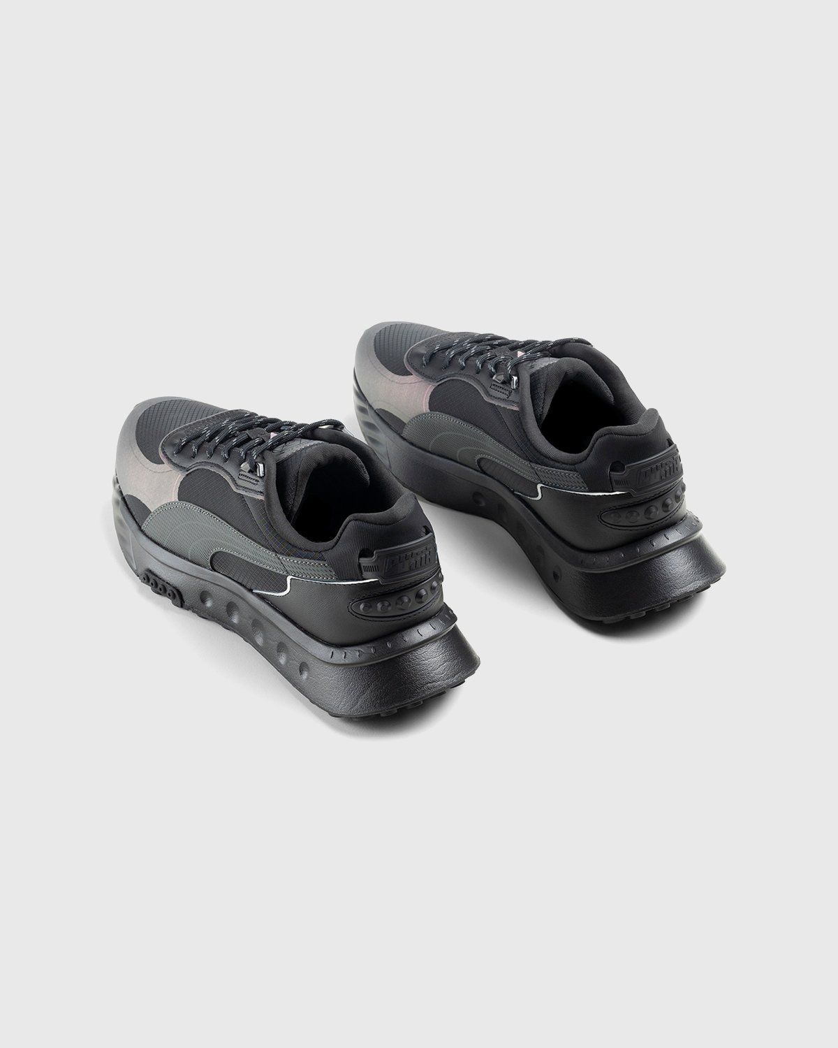 Puma – Wild Rider Grip LS Black - Low Top Sneakers - Black - Image 4