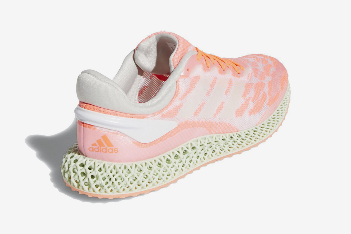 adidas 4D Run 1.0 “Signal Coral”