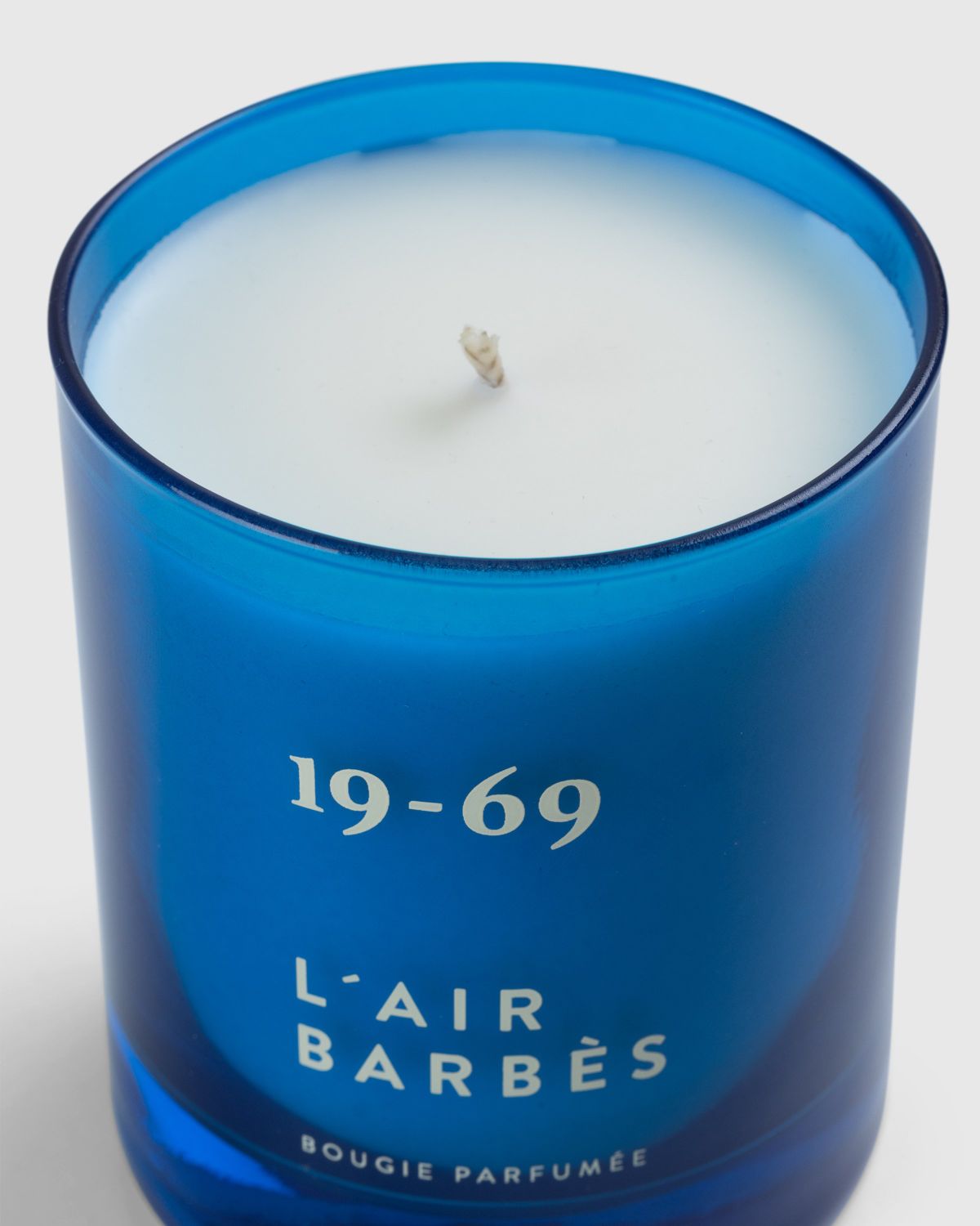 19-69 – L'air Barbes BP Candle - Candles - Blue - Image 3