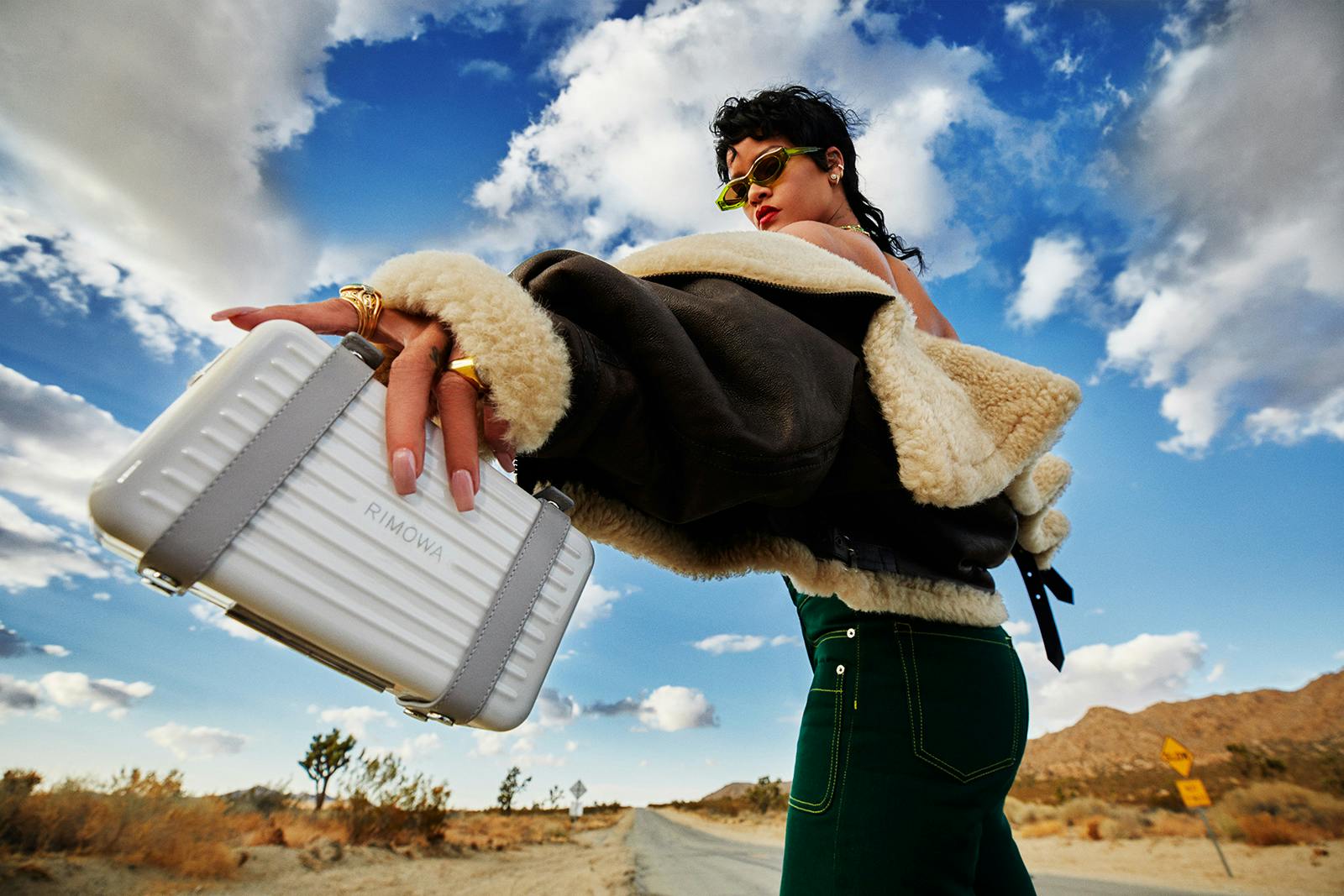 rimowa-personal-cross-body-bag-rihanna-03