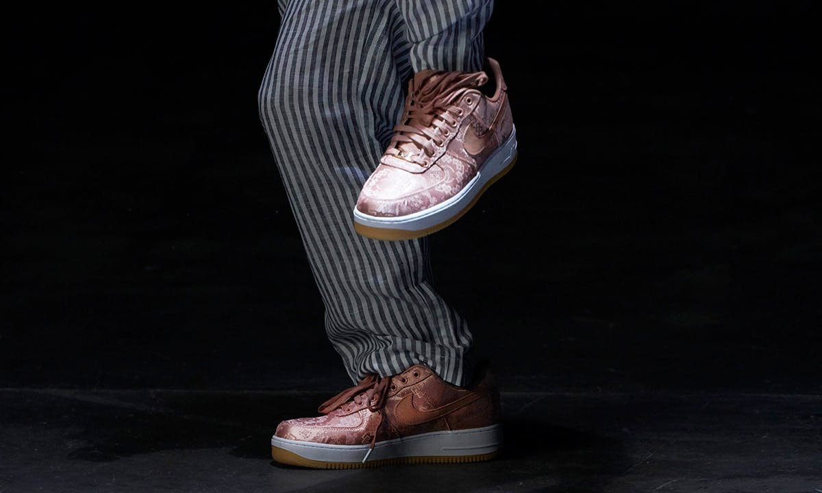 cinta Trivial símbolo CLOT x Nike Air Force 1 “Rose Gold Silk”: Official Release Info