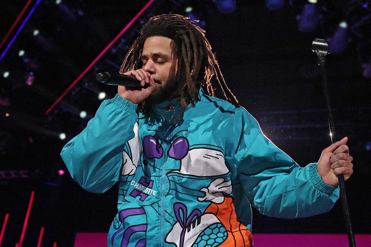 j-cole-drops-puma-shoes-fans-want-album-02