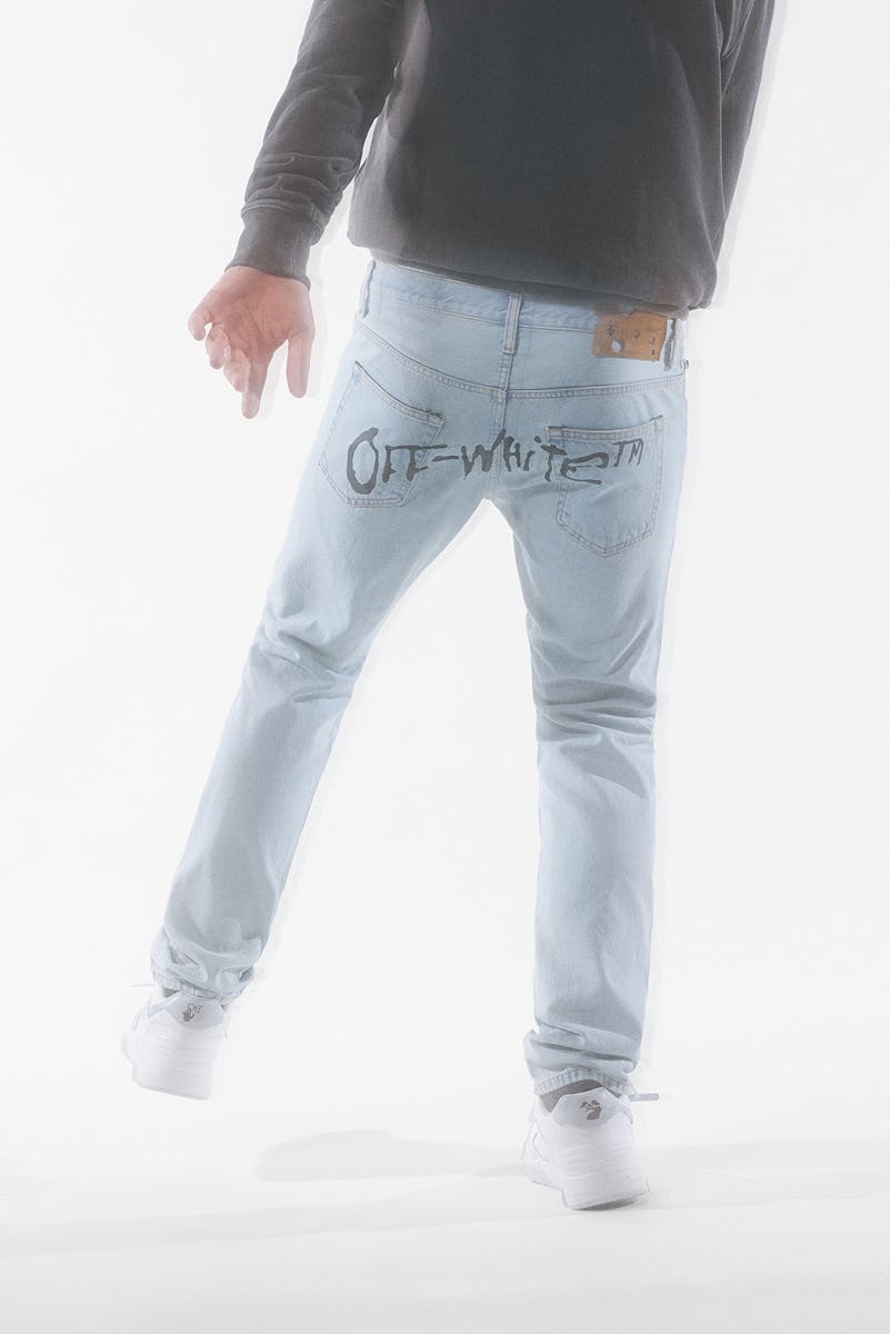 end-off-white-summer-2021-collab-lookbook- (17)