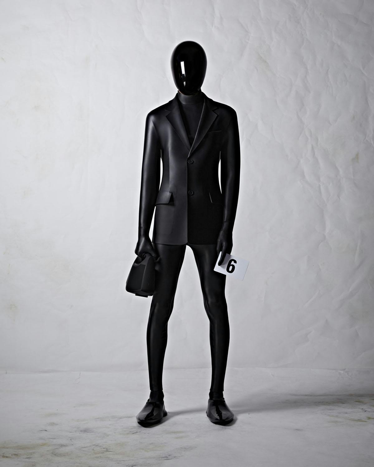 balenciaga-couture-2022-kim-kardashian-6
