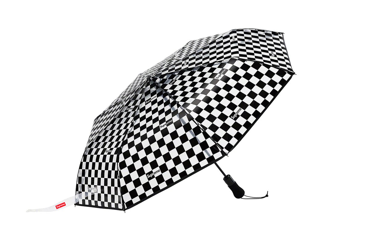 supreme-accessories-ss20-24