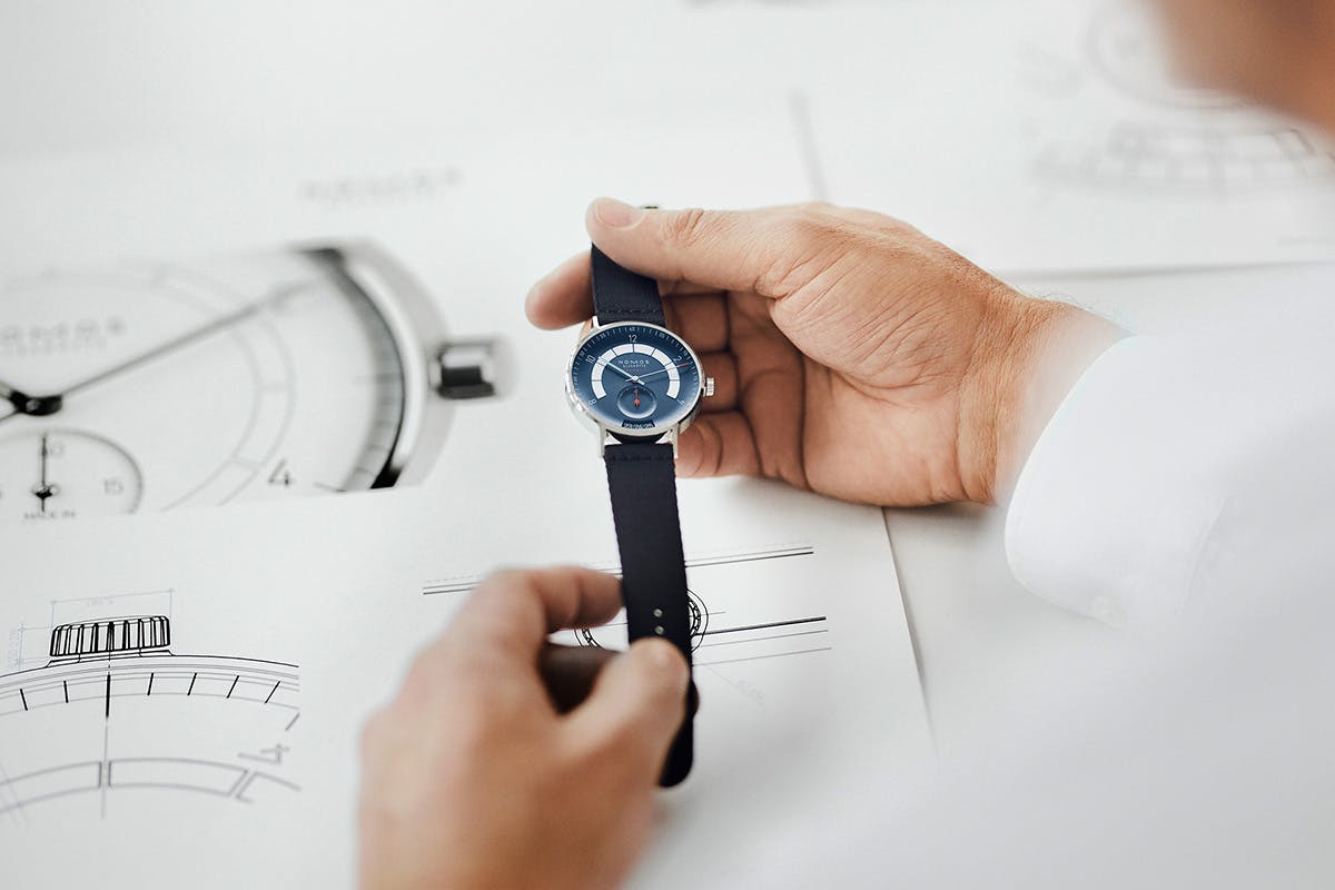 nomos glashutte autobahn neomatik 41
