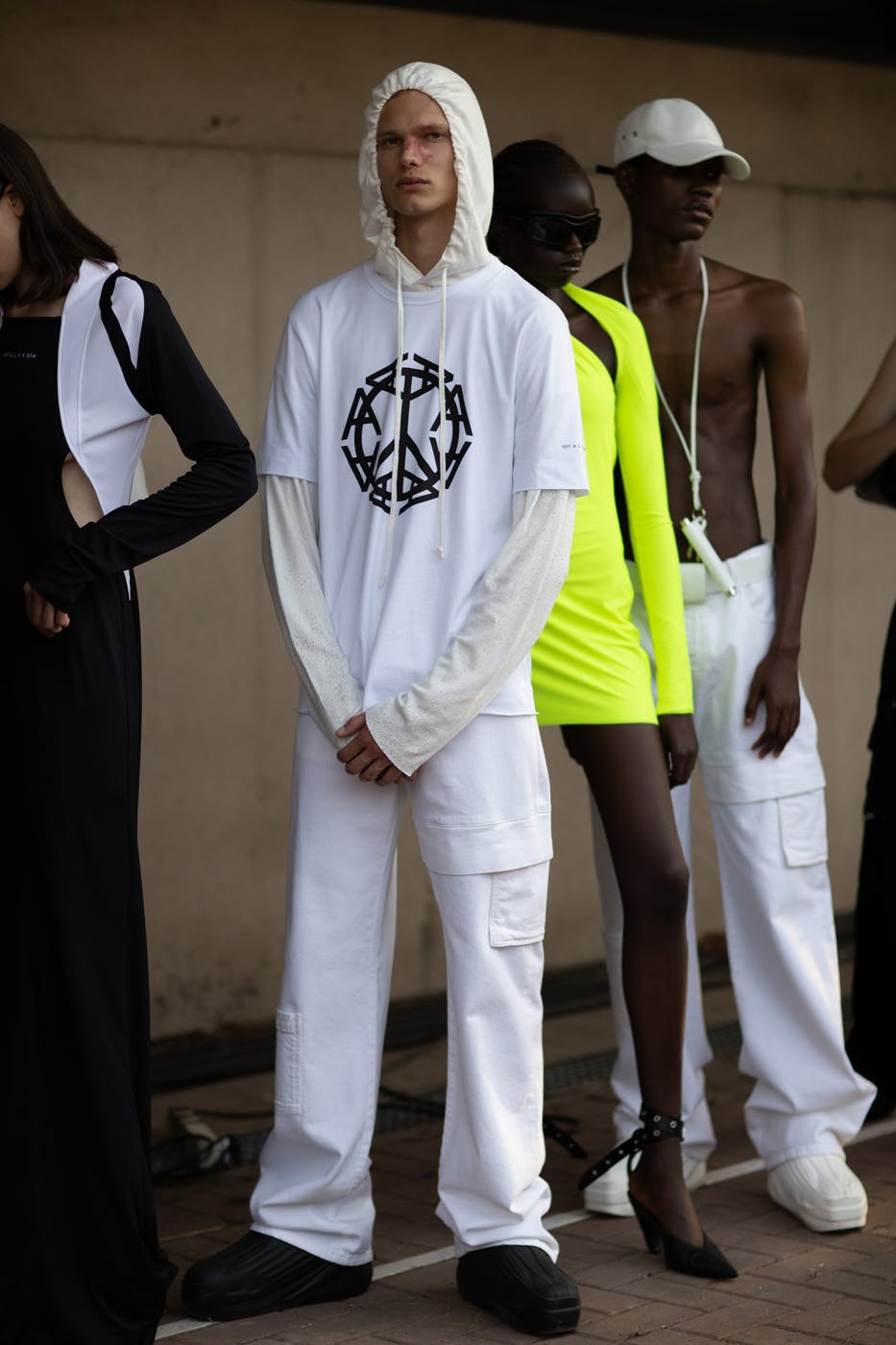 1017-alyx-9sm-matthew-williams-spring-summer-2023-show (35)