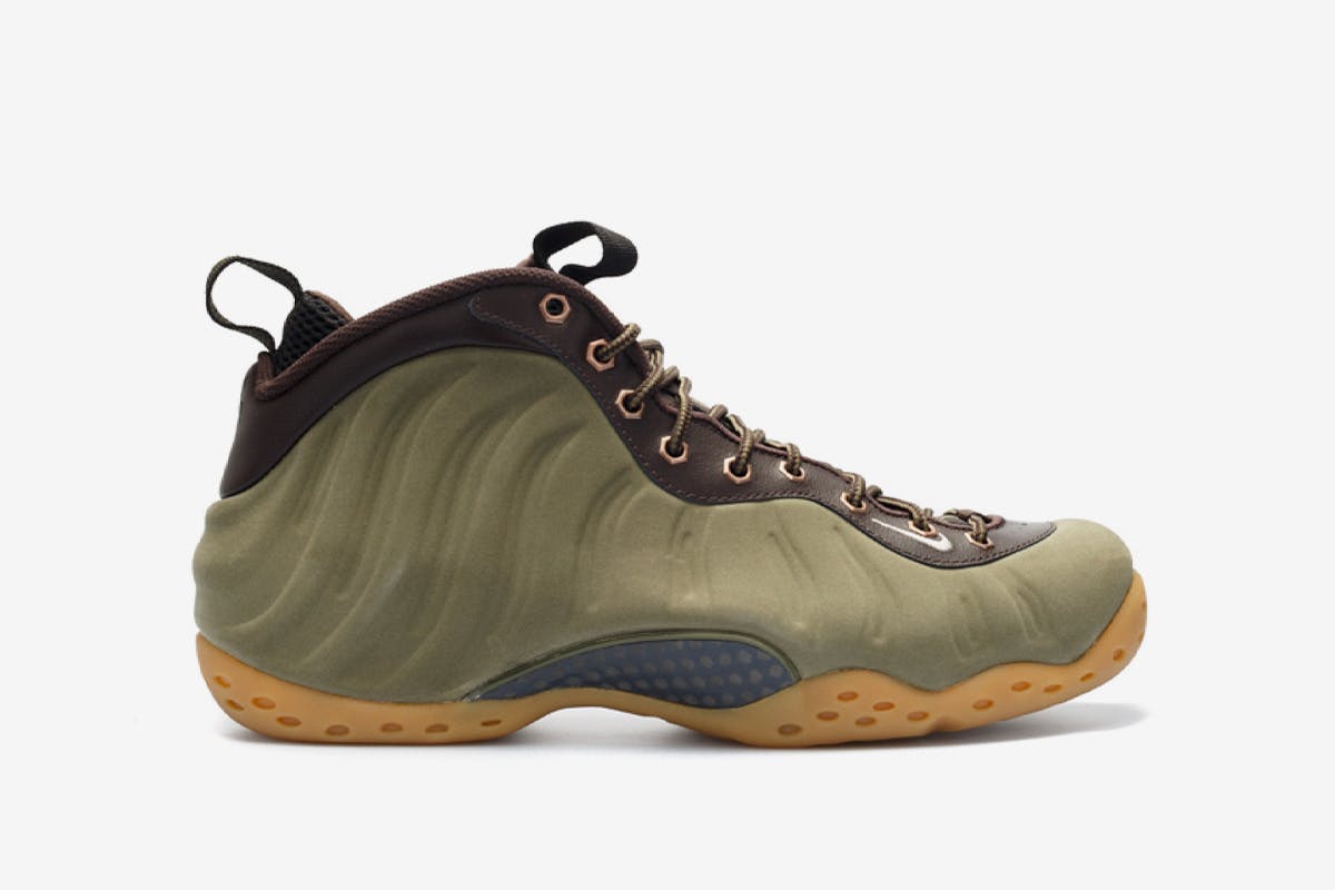 foamposite 1 nike air foamposite one olive medium olive velvet brown black light bone 042450 1 nike foamposite