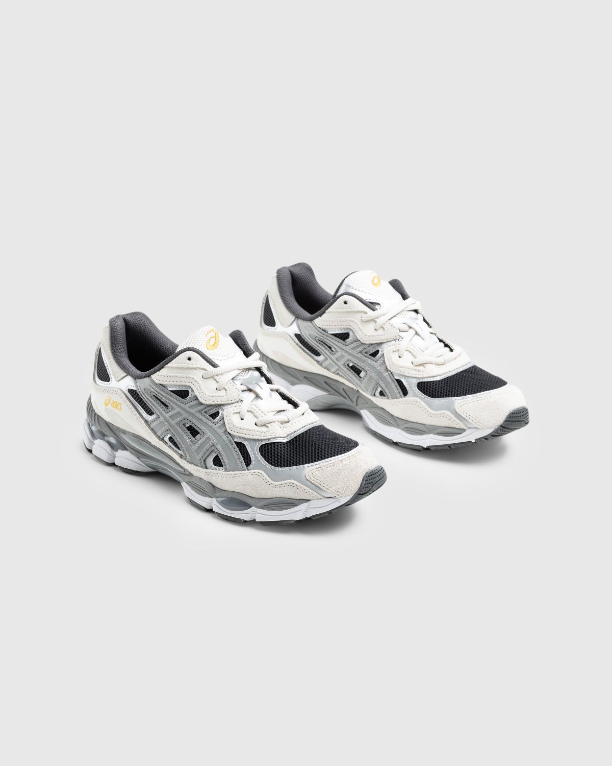 asics – GEL-NYC Black/Clay Grey - Low Top Sneakers - Grey - Image 3