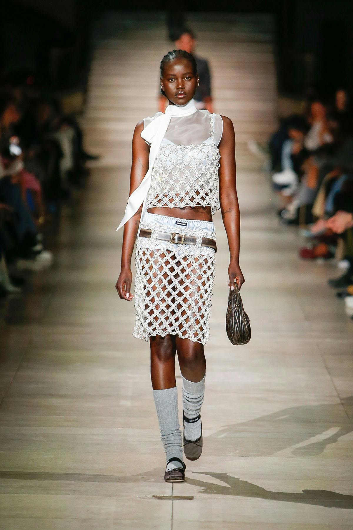miu-miu-fw22-mini-skirt-set-14