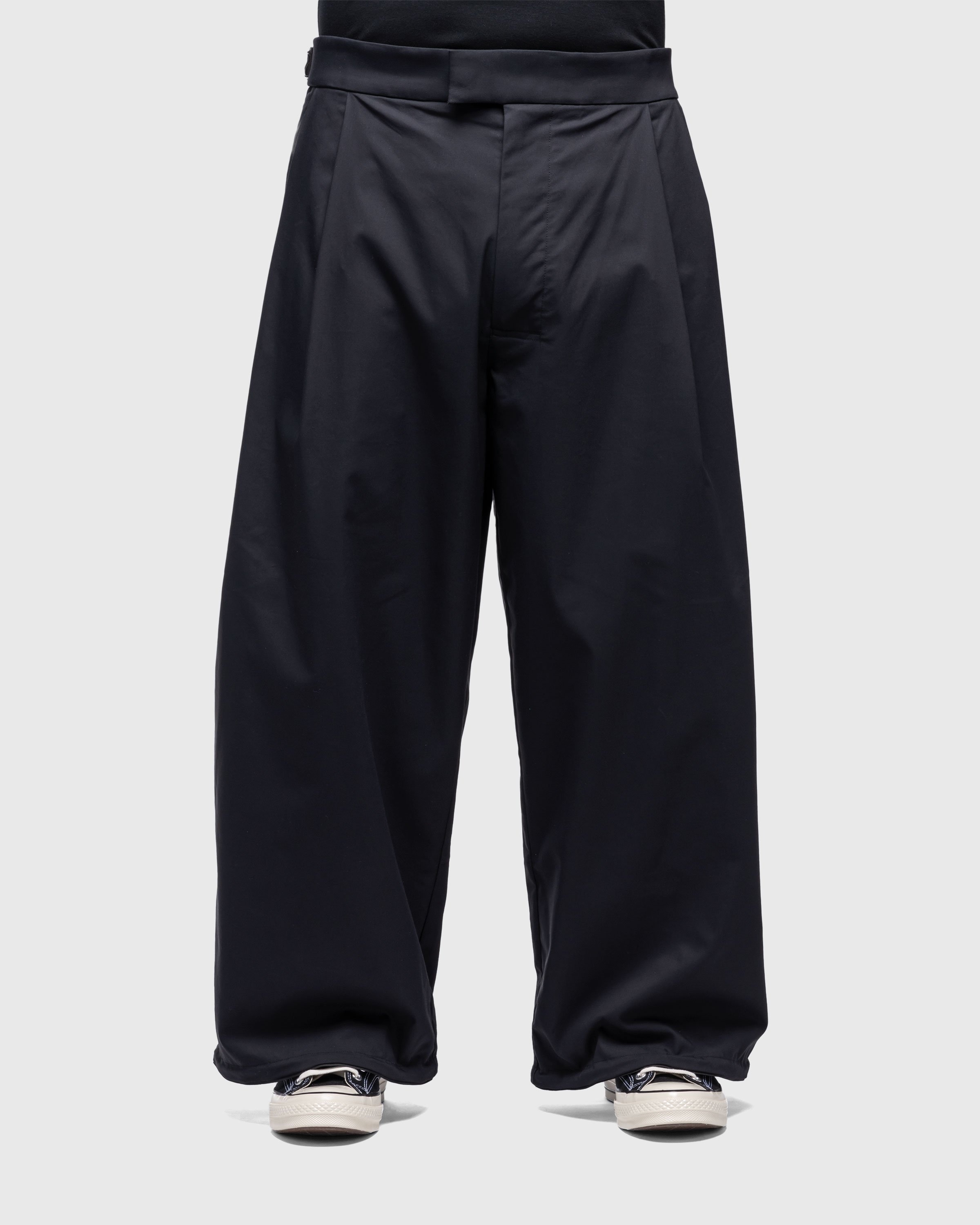 ACRONYM – P48-CH Micro Twill Pleated Trouser Black - Trousers - Black - Image 2
