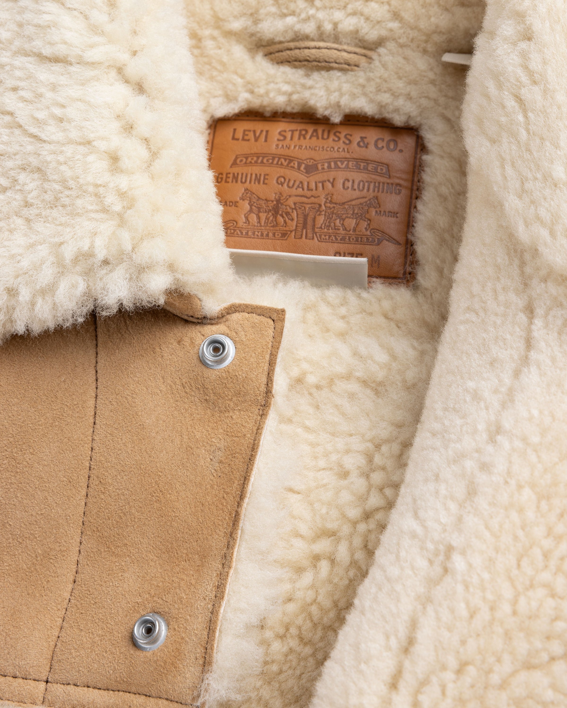 Levis sheepskin deals