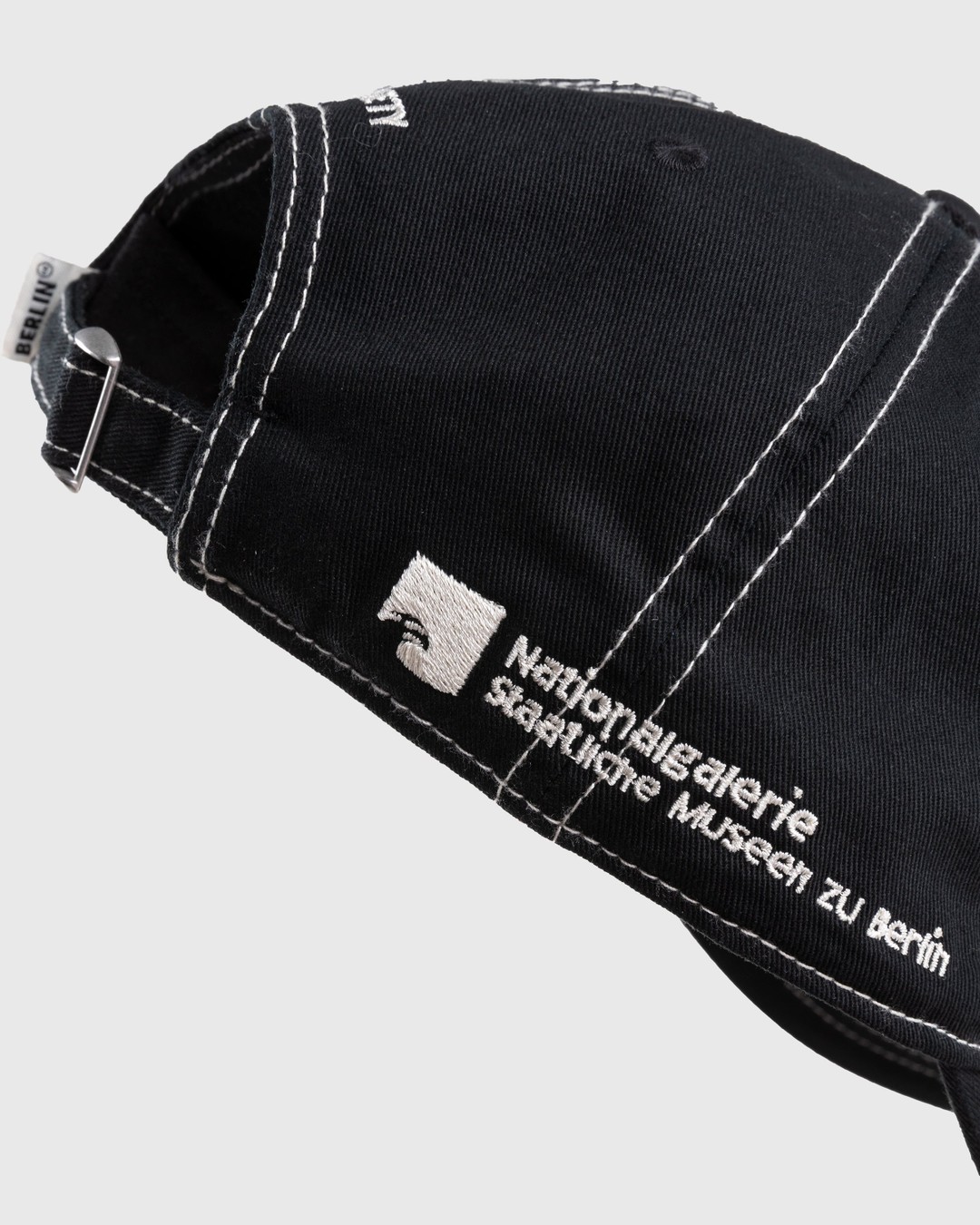 Neue Nationalgalerie x Highsnobiety – BERLIN, BERLIN 3 Cap Black - Hats - Black - Image 5