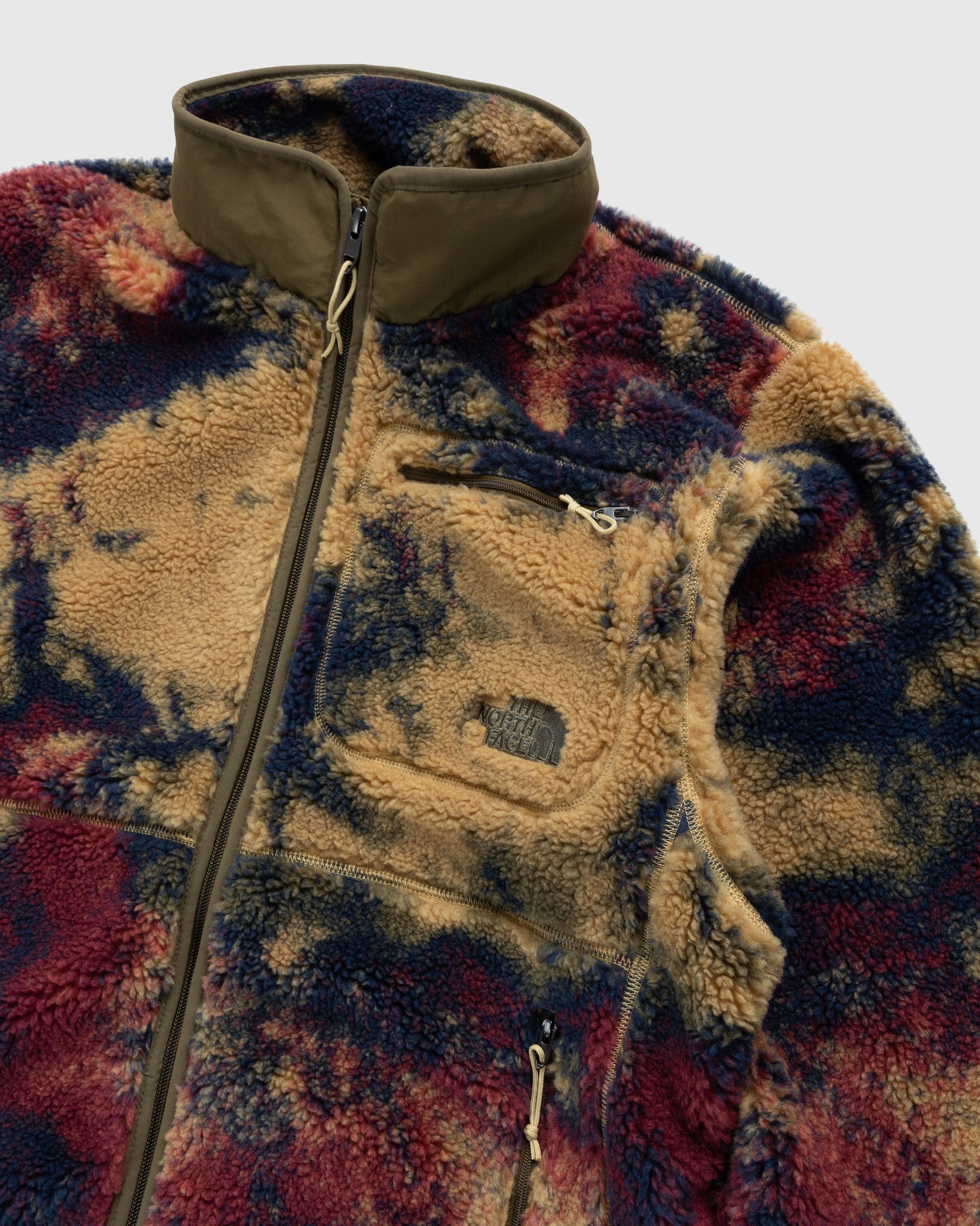 jacquard camo fleece jacket