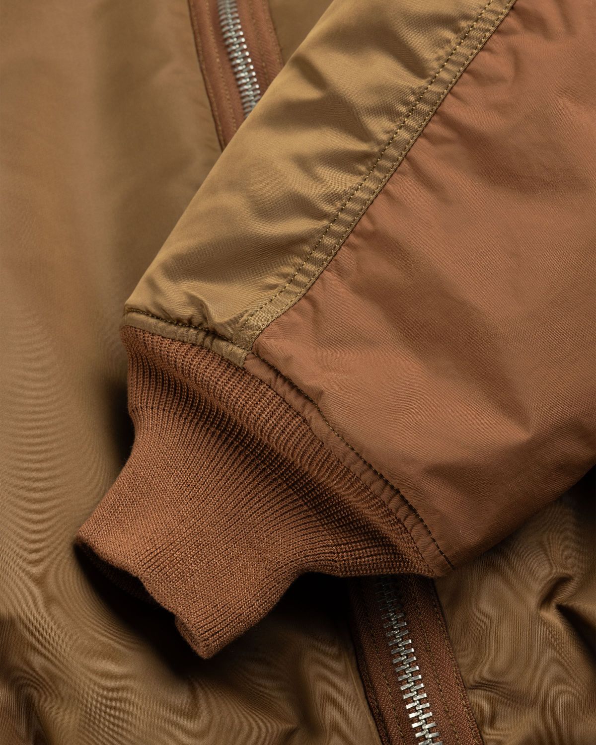 Alpha Industries x Highsnobiety – MA-1 Bomber Golden Brown