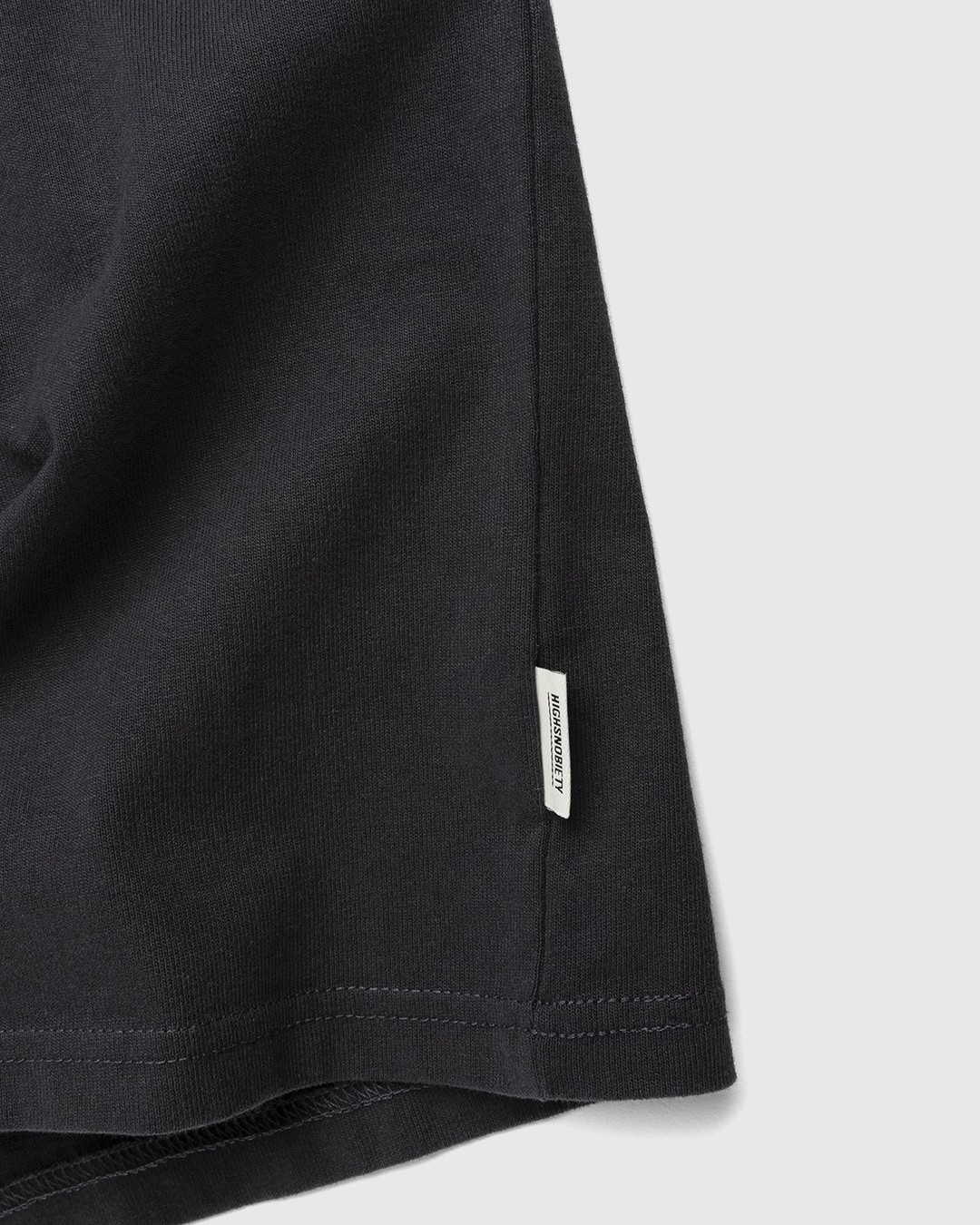 Highsnobiety – Heavy Logo Staples T-Shirt Black - T-shirts - Black - Image 4
