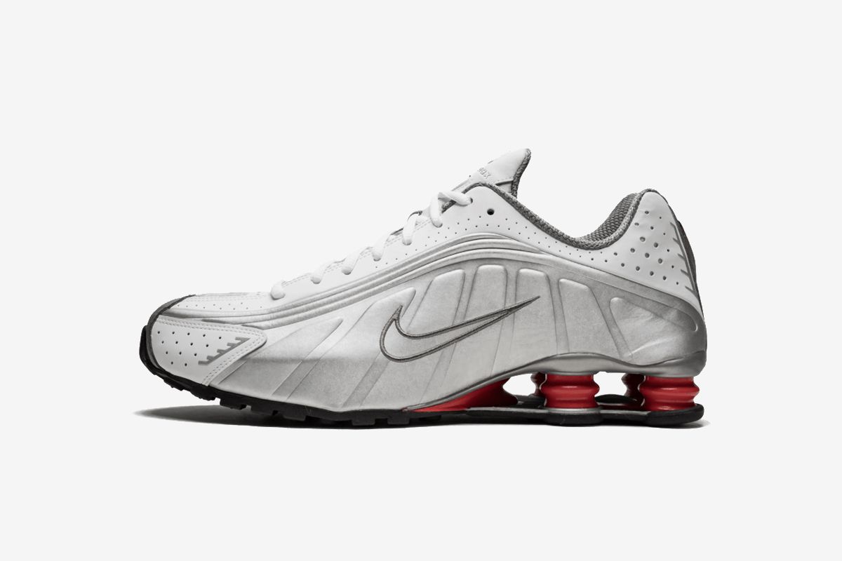 Best nike shox deals