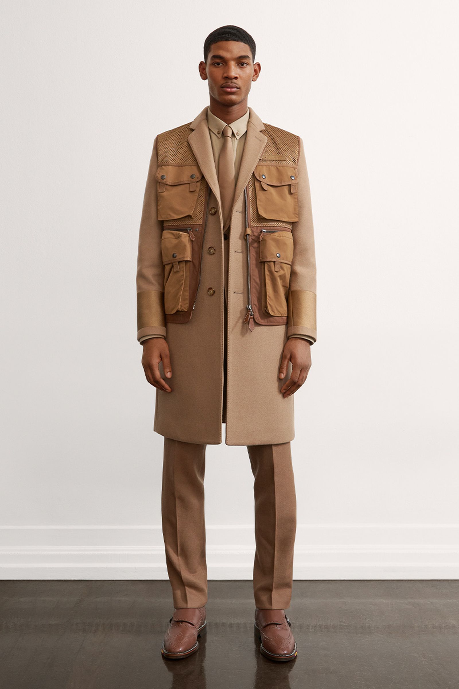 burberry-fall-winter-2021-pre-collection-lookbook-8