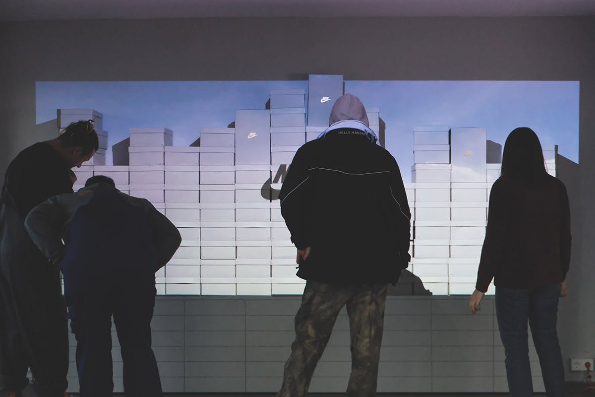nike-plattenbau-dunk-overkill-berlin-17